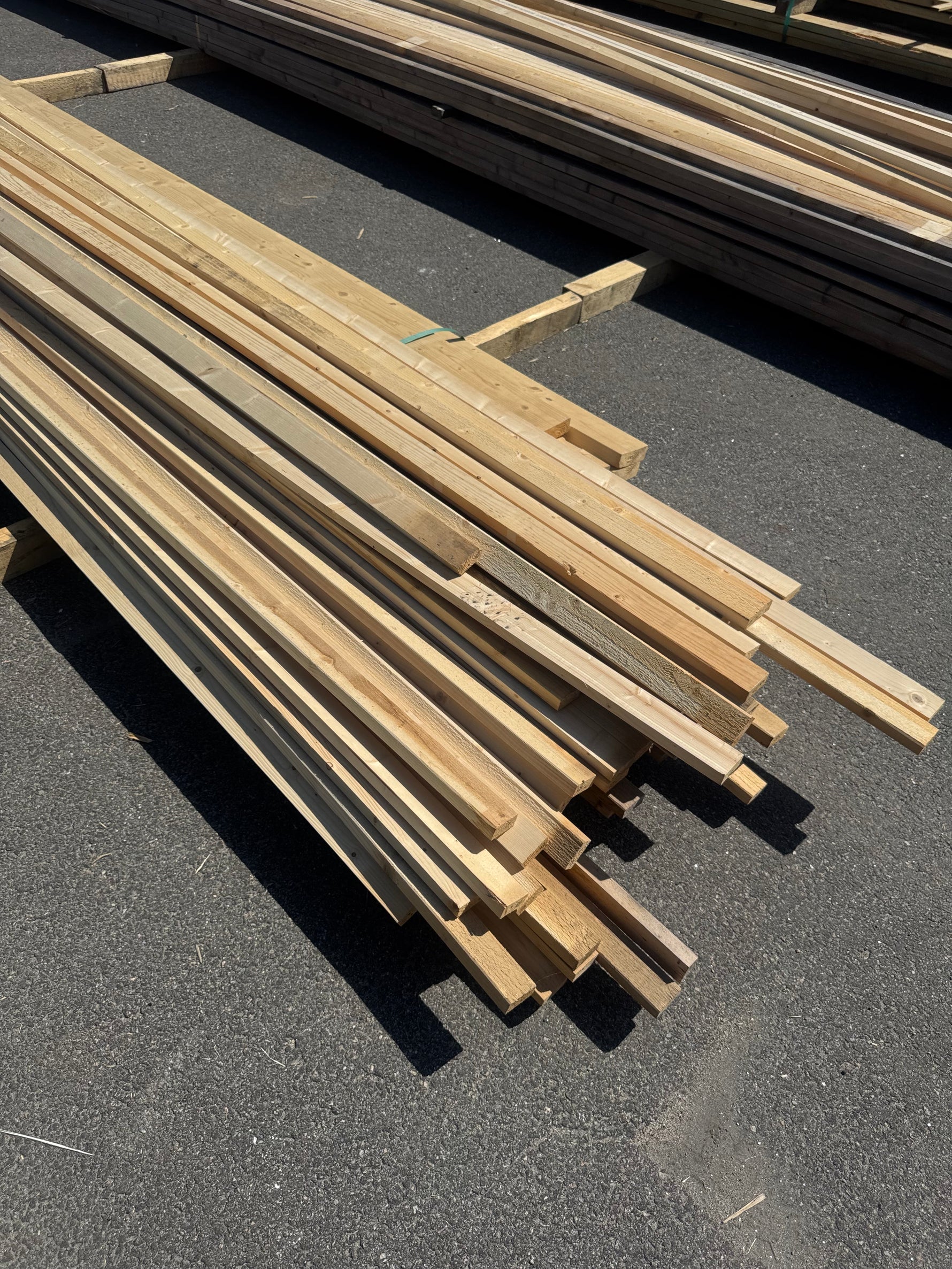 Paket Klädselläkt 22x45 mm + Hyvlat Virke 34x95 mm