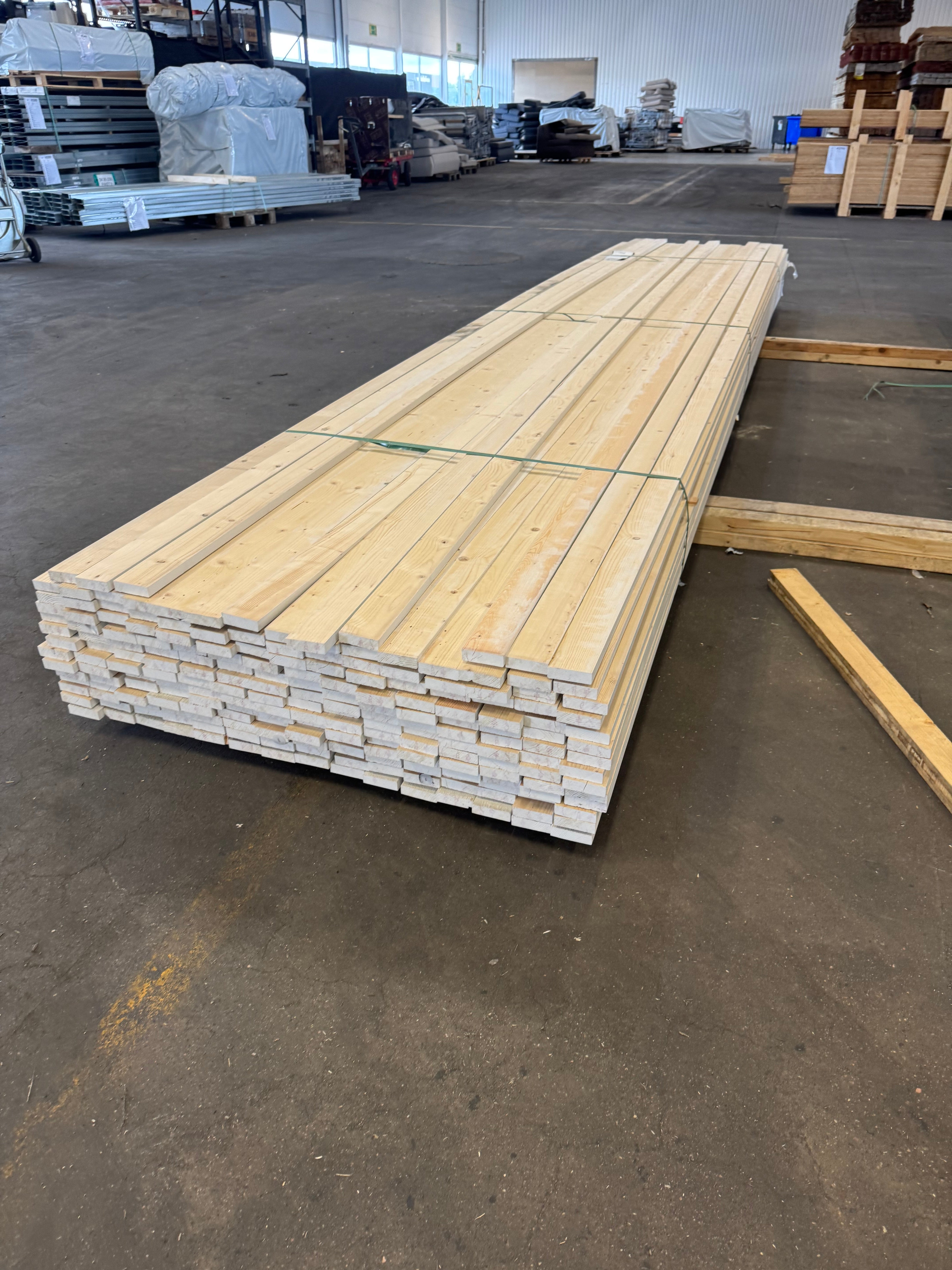 Paket Finsågade Brädor 21x70mm 5.40m