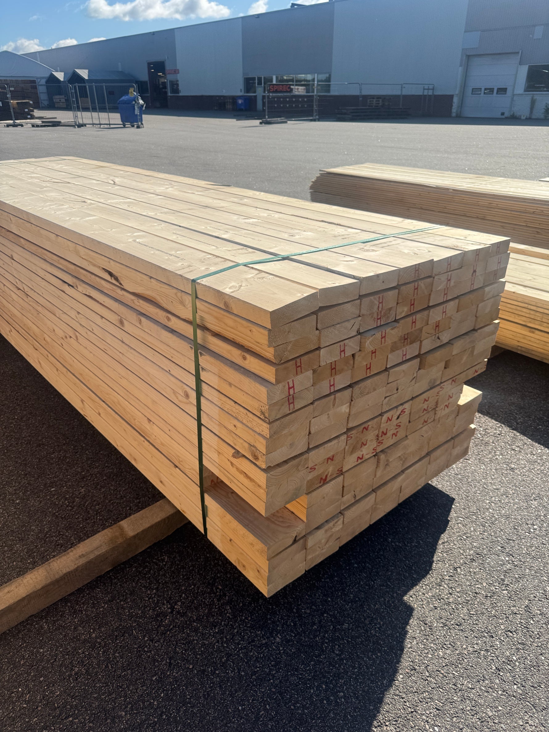 Paket Reglar 45x145mm 3,30-3,60m 126st