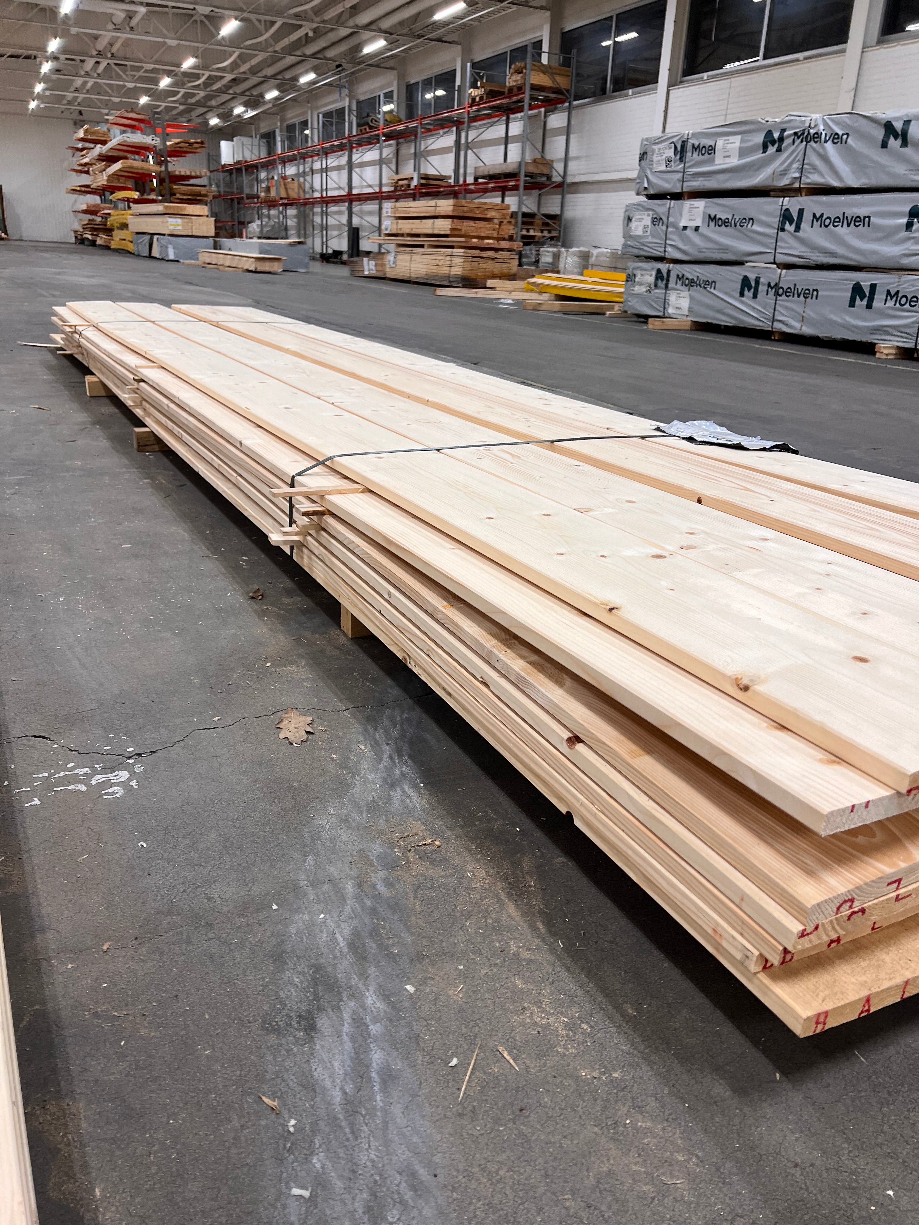 Paket Brädor Runtomhyvlat 20,3x194mm – 34 st (4,50–5,10 m, Utskott, Gran)