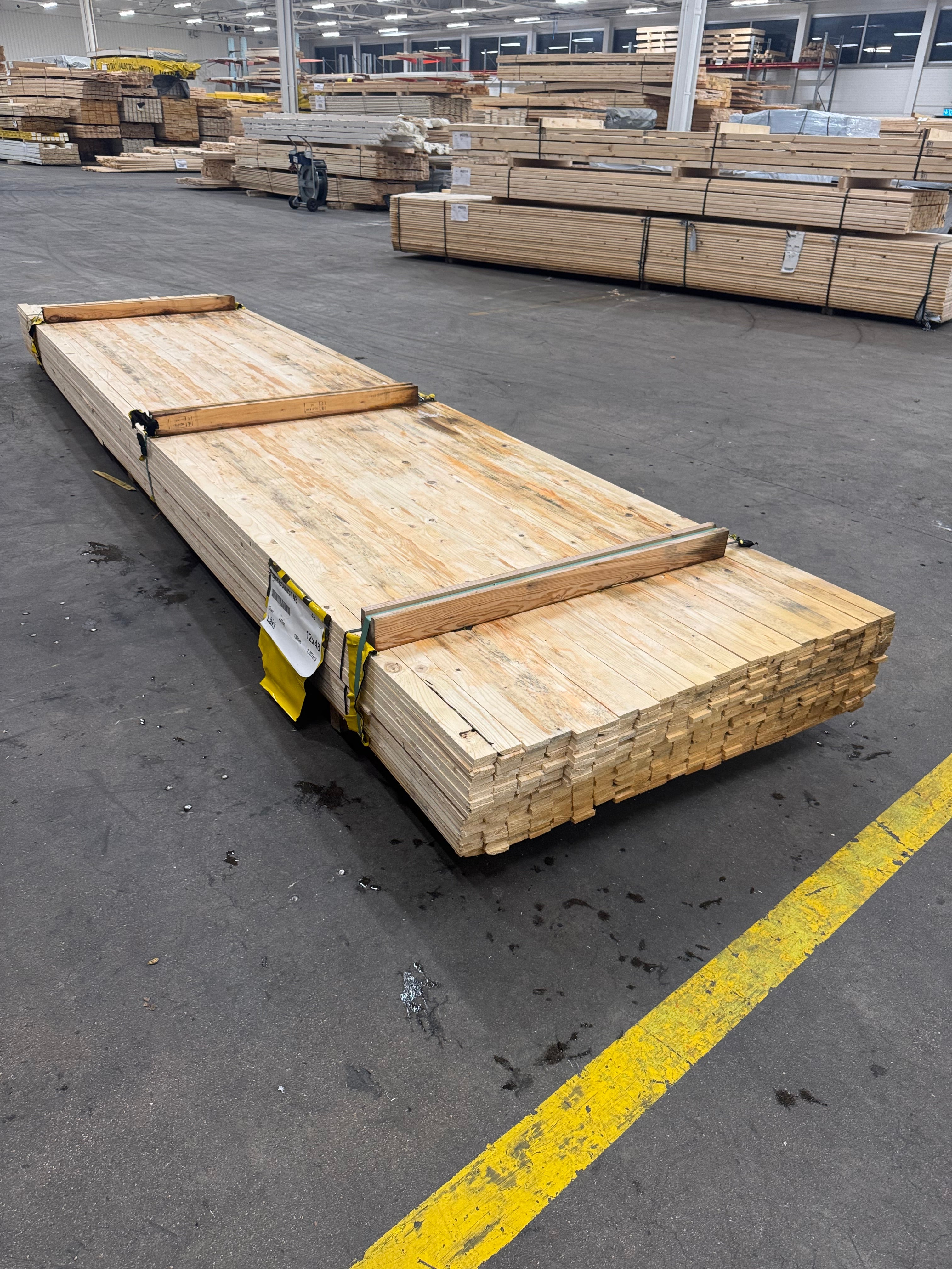 Paket Läkt 12x48mm – 440 st (4,50 m, Obehandlad Gran, Vattenskadad