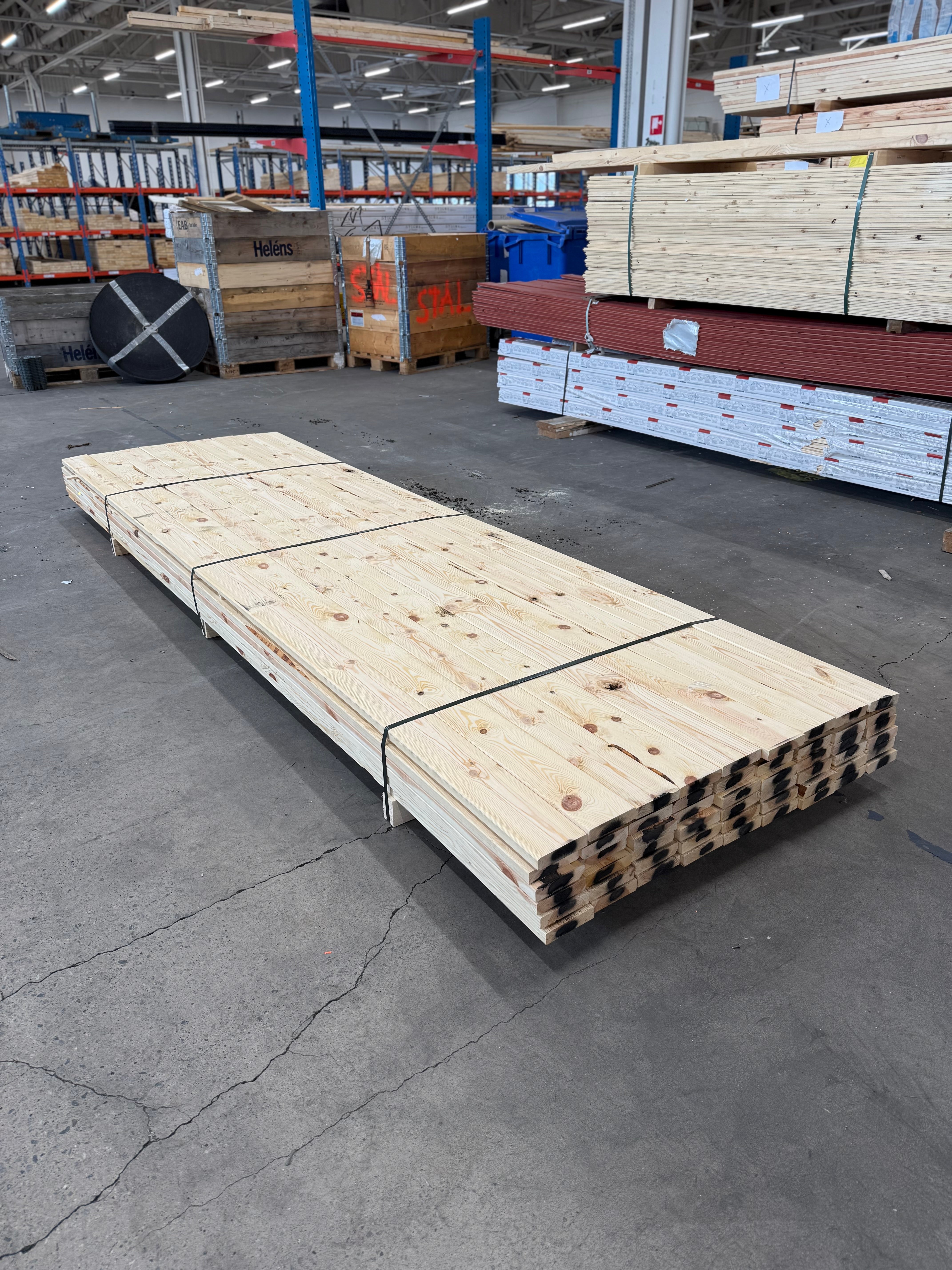 Paket Hyvlade Brädor 28x120mm, 3.60m- 54st (Furu) B-sortering