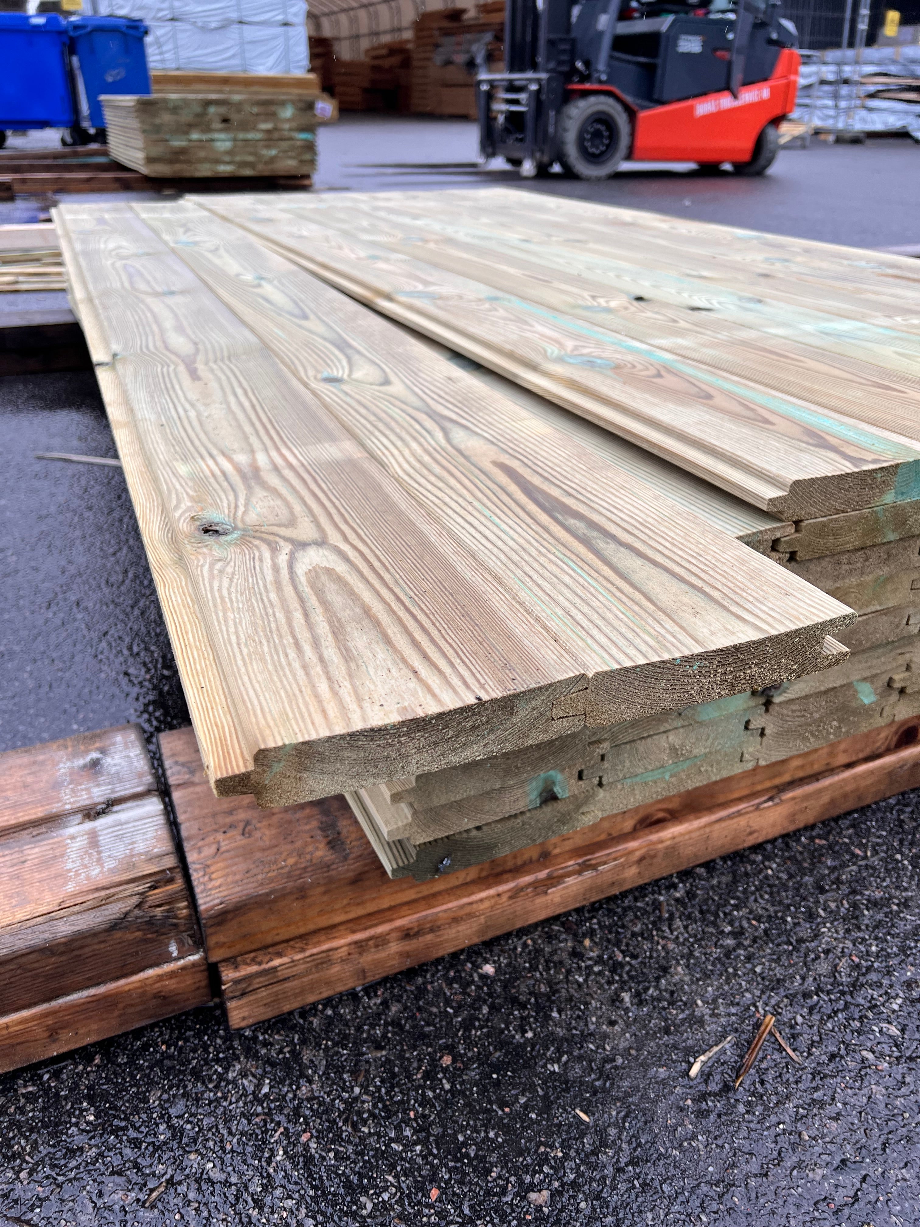 Paket Panel Spontad 27x145mm – 64 st 2.0m Tryckimpregnerad B-sort