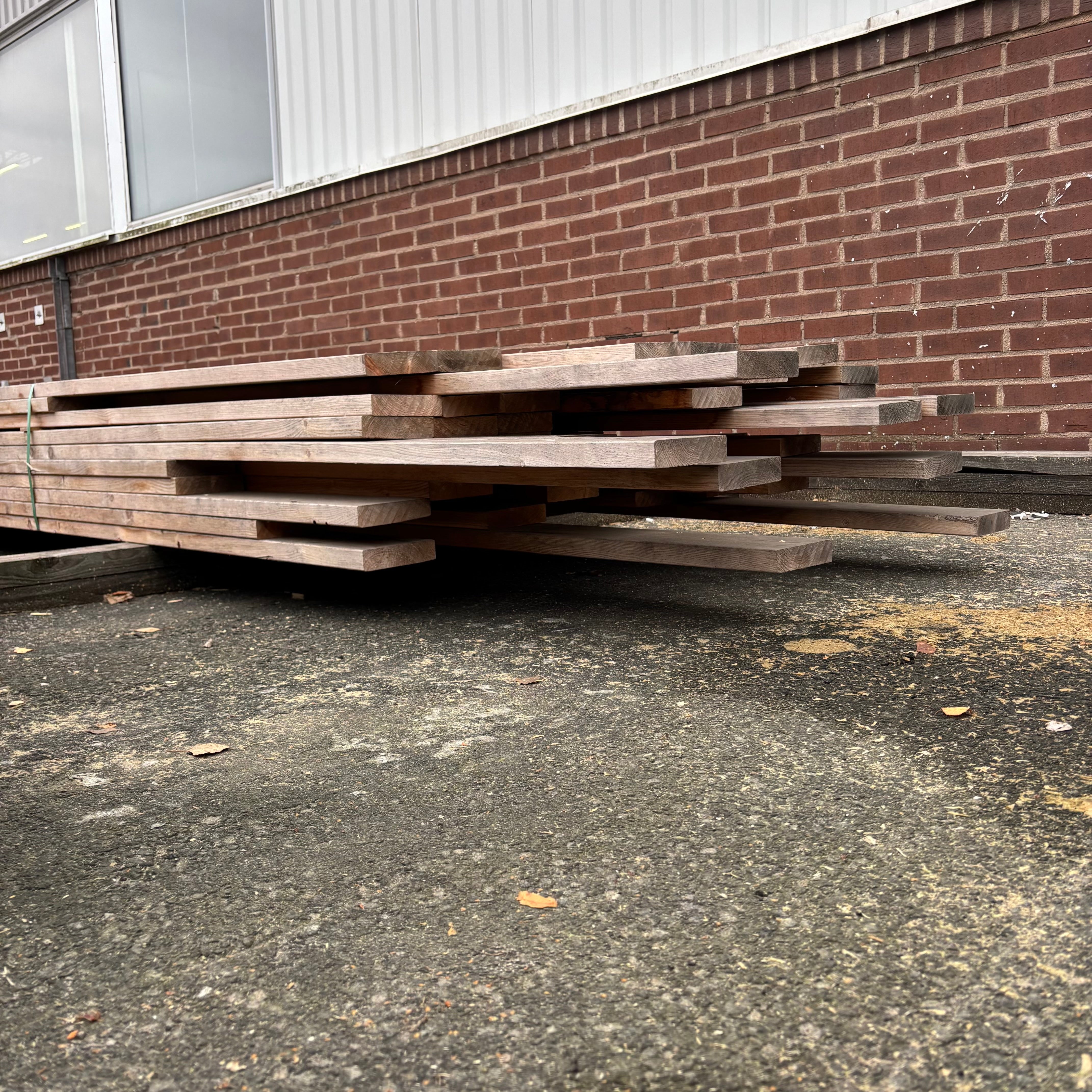 Paket Brädor Rundhyvlad 34x145mm – 70 st (3,6–5,4 m, Obehandlad Gran)