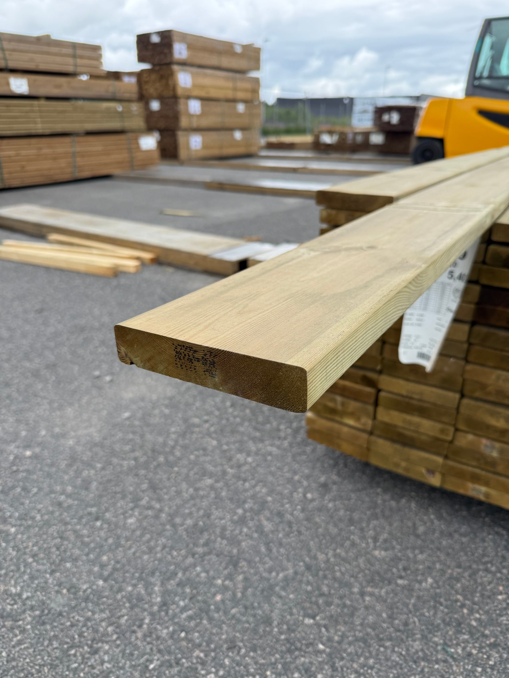 Paket Tryckimpregnerad Trall 28x145mm, 112st 5,40m (Andra sortering)