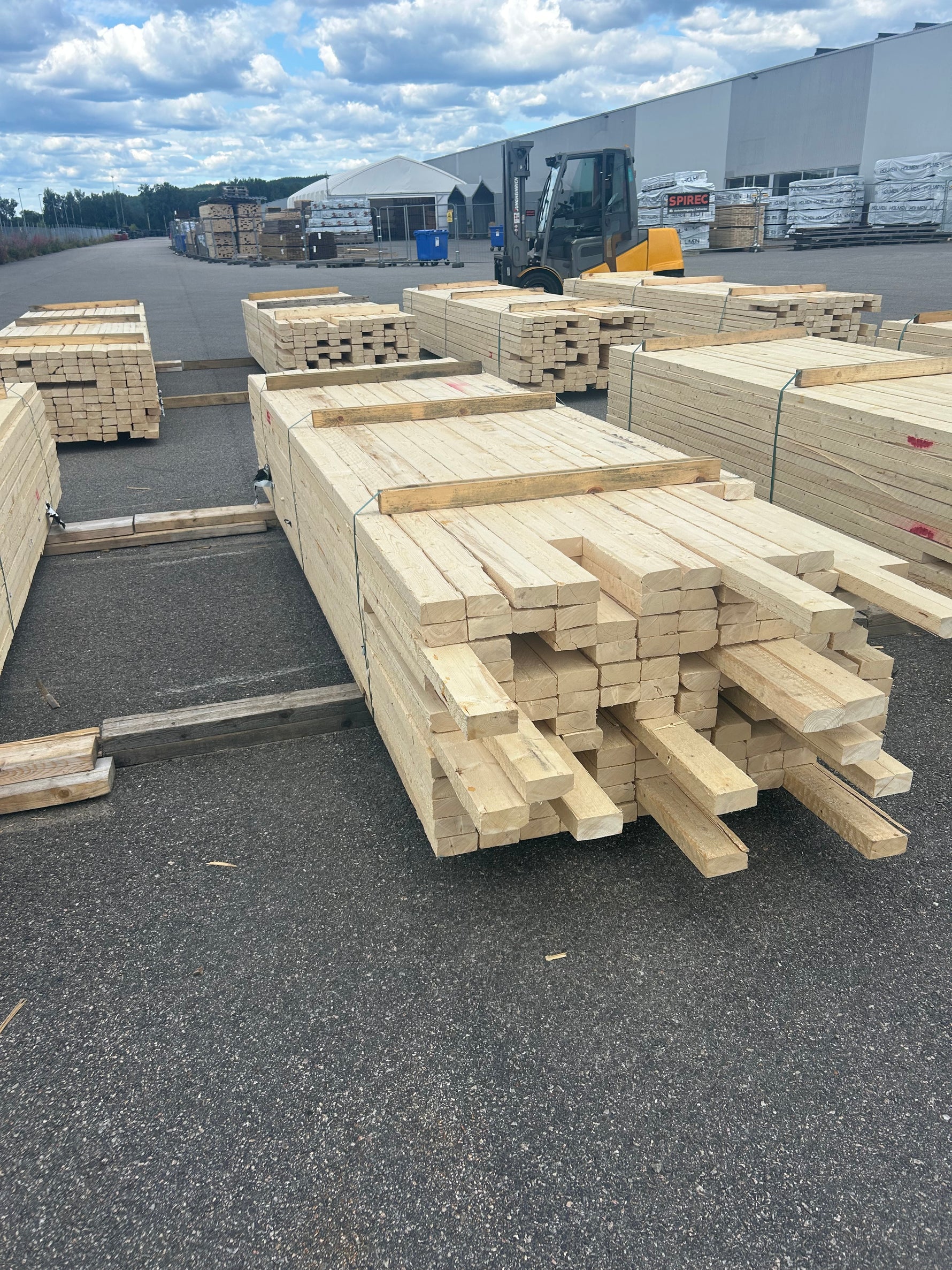 Paket Reglar 45x90mm 2,70-3,90m 144st Ohyvlat