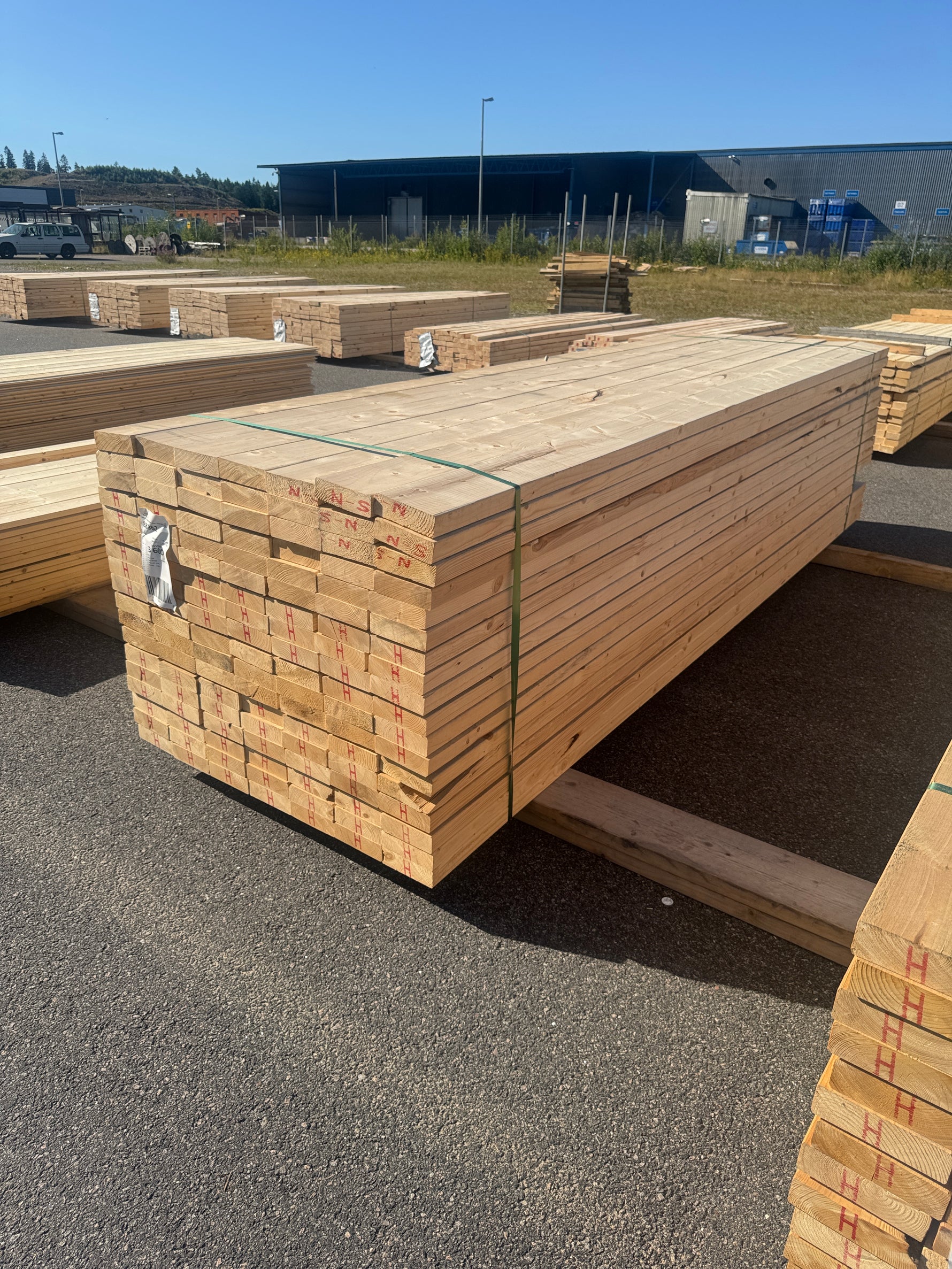Paket Reglar 45x145mm 3,30-3,60m 126st