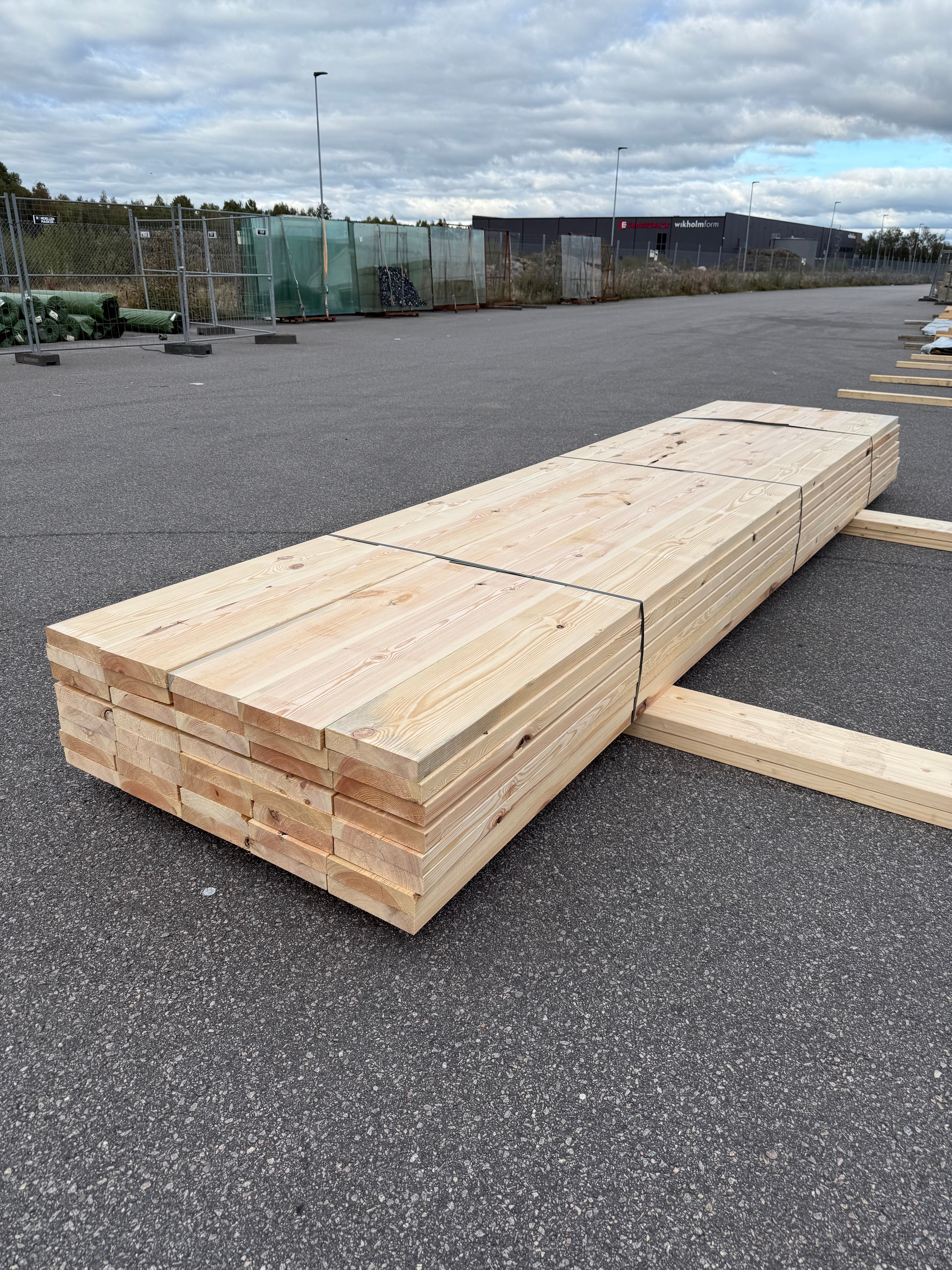Paket Reglar 45x220mm – 40 st (4,80 m, furu)