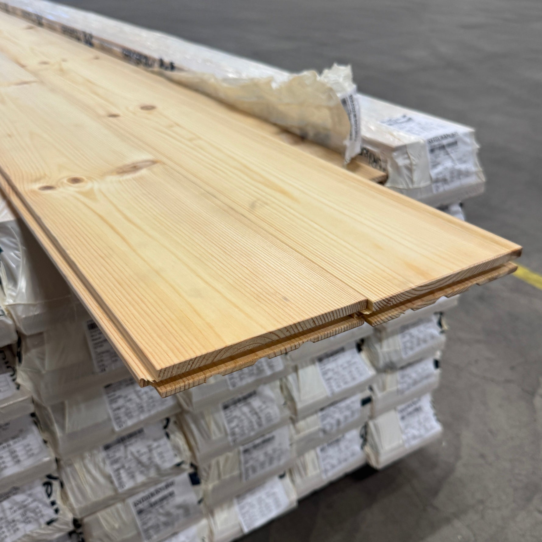 Paket Massivt Furugolv 20x135/142mm – ca 50 m²