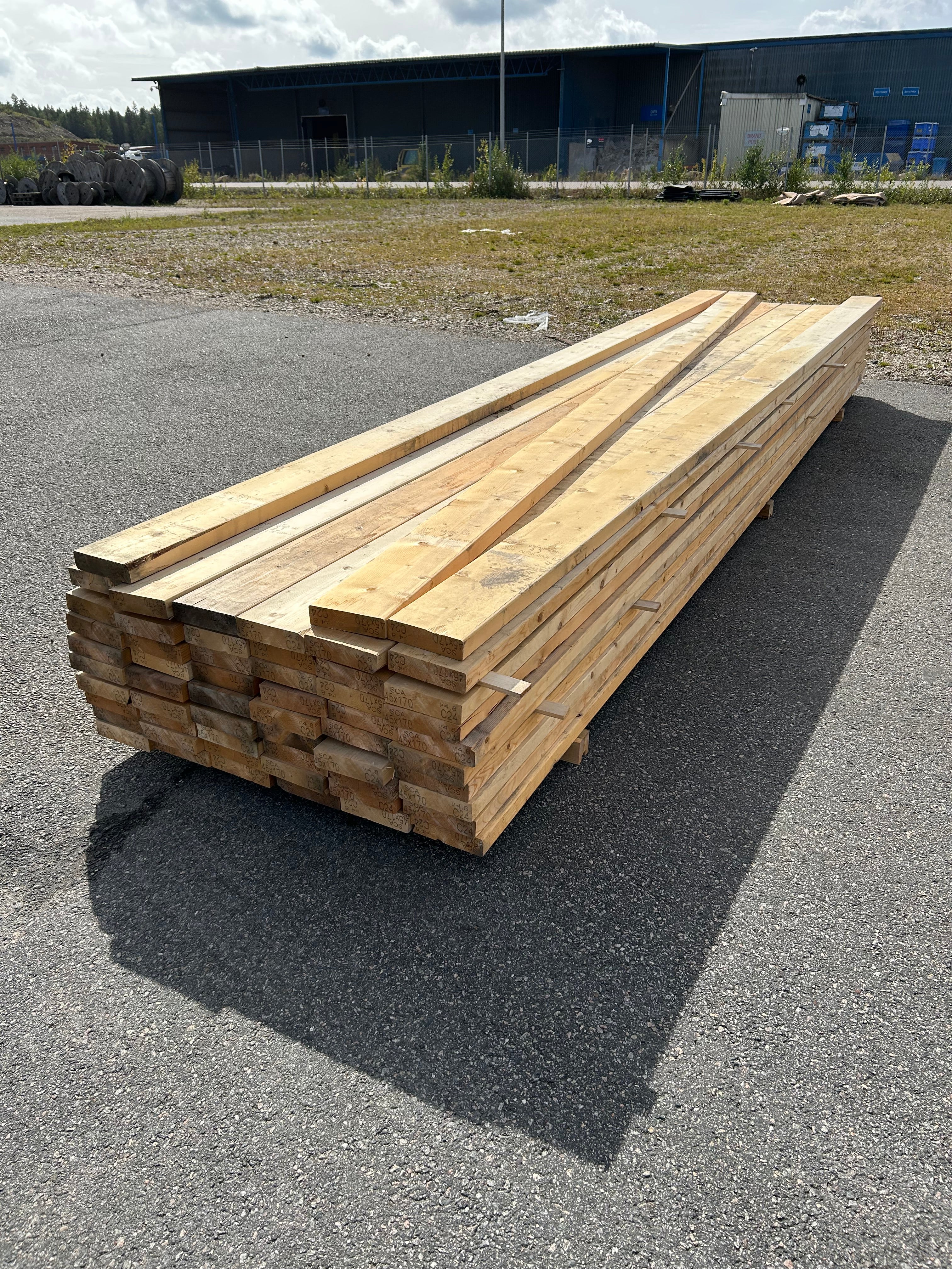 Parti Reglar 45x170 mm – 4,80 m 63st (C24, Väderbitet)