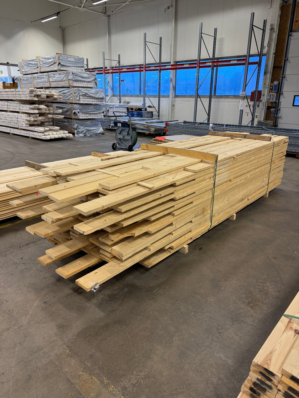 Paket Råsågade Brädor 22×125 mm – (2,40–3,60 m) – 246 st