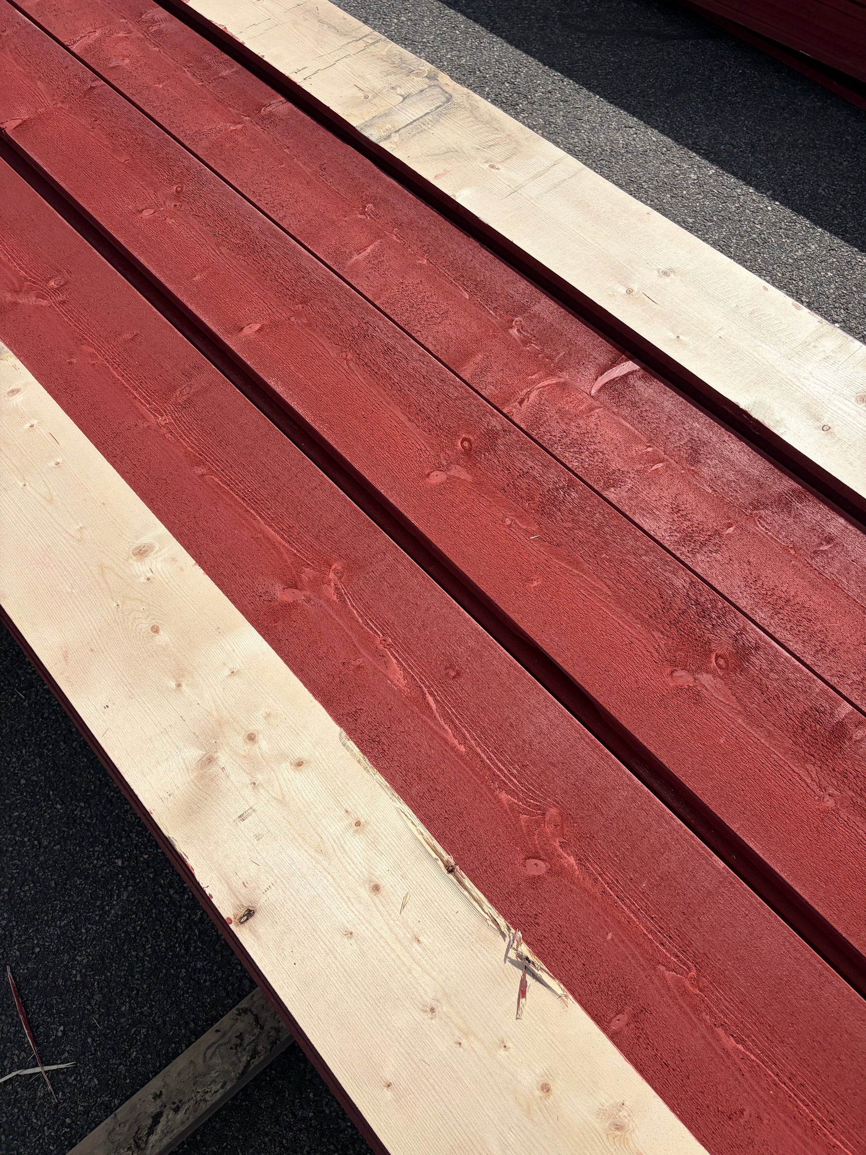 Paket Finsågade Brädor 22x195mm, 77st 5.40m Grundmålad