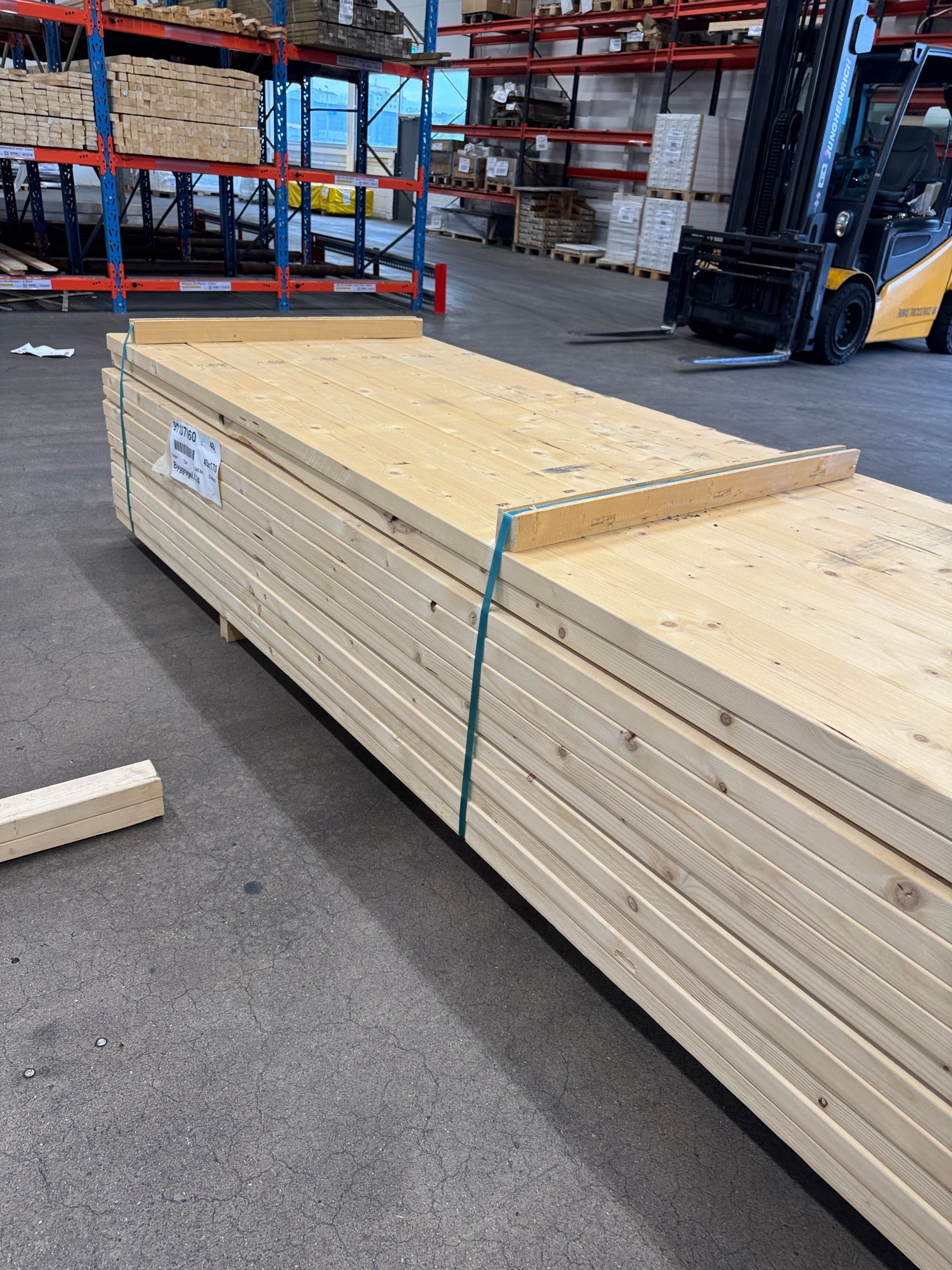 Paket Reglar 45x170mm 4,80m – 72 st C24 Felhyvlade