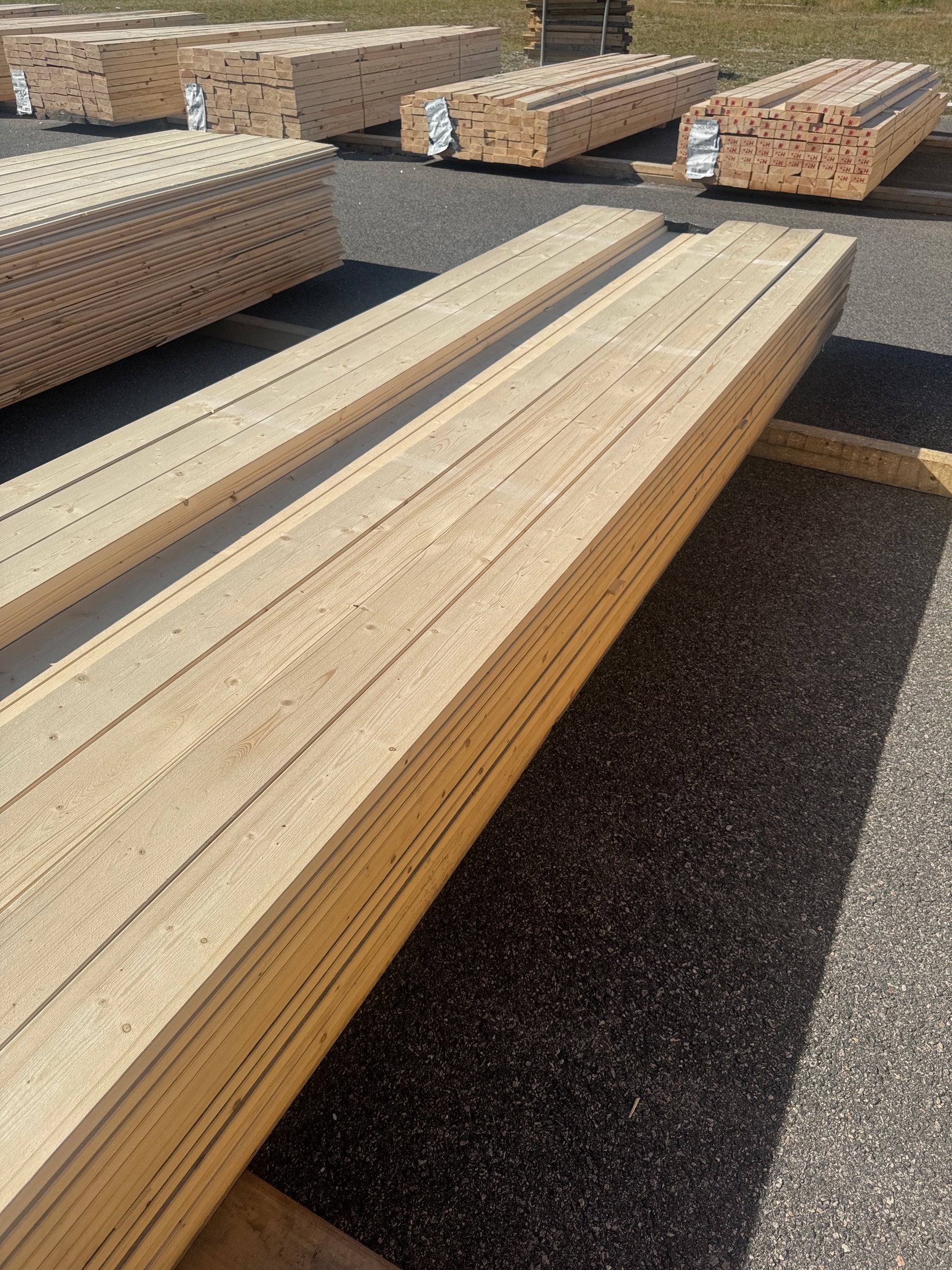Paket Finsågade Brädor 22x120mm 4,20m 114st B-sortering