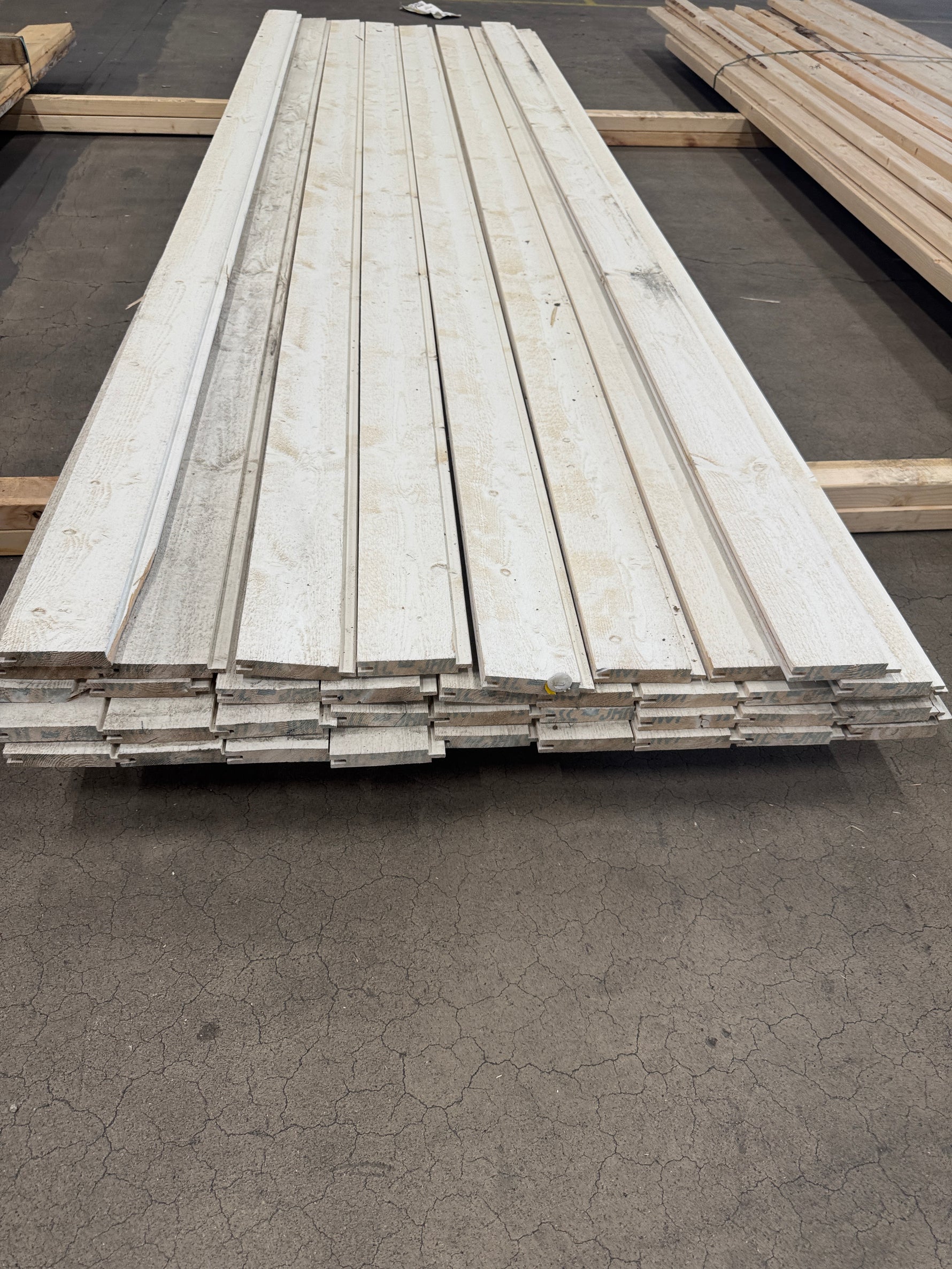 Paket Ytterpanel Spårpanel 22x120 mm 3,30 m – 38 st