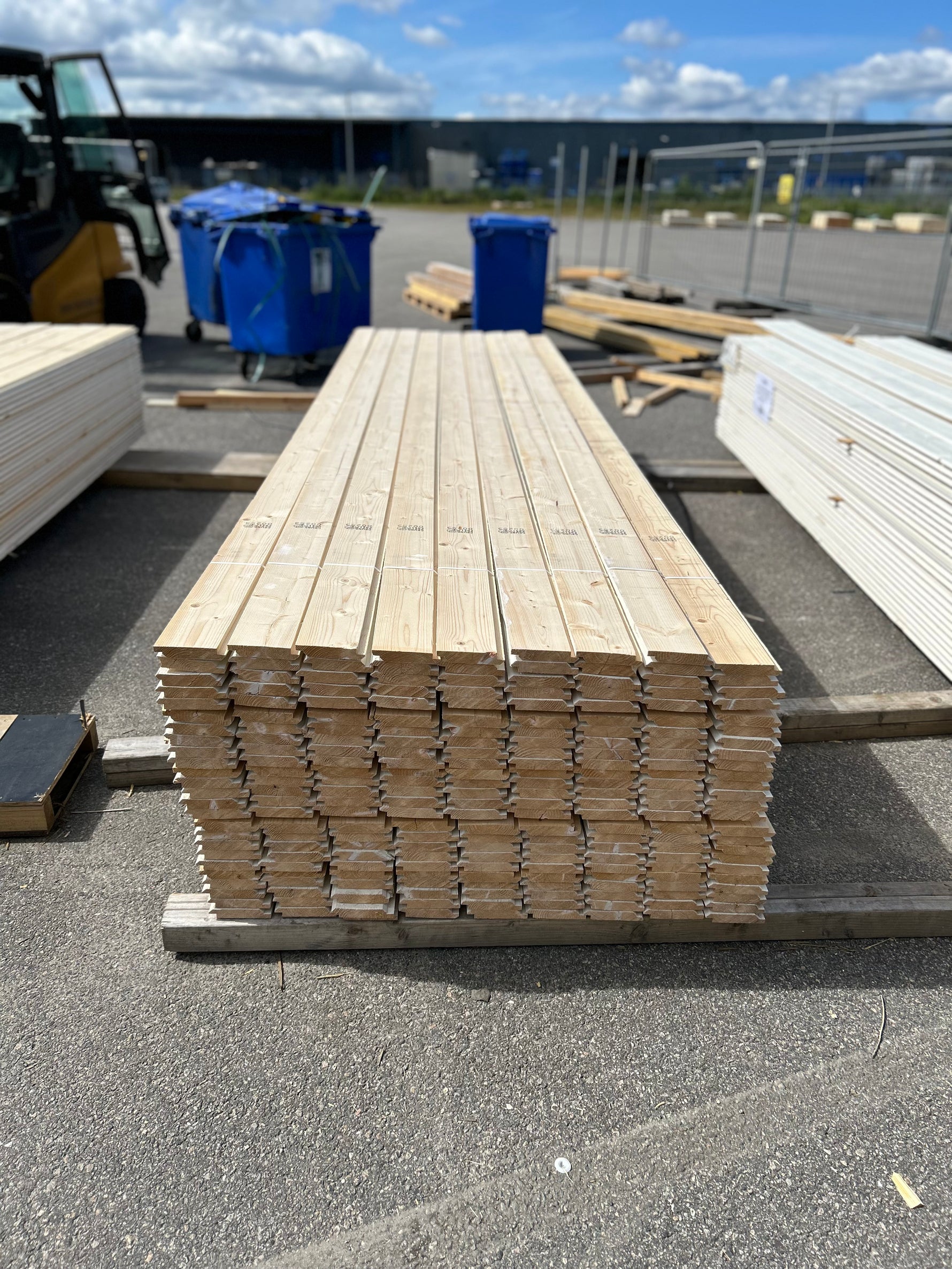 Paket Dubbelfas Halvspont 22x120mm 4,20m 224st Grundmålad