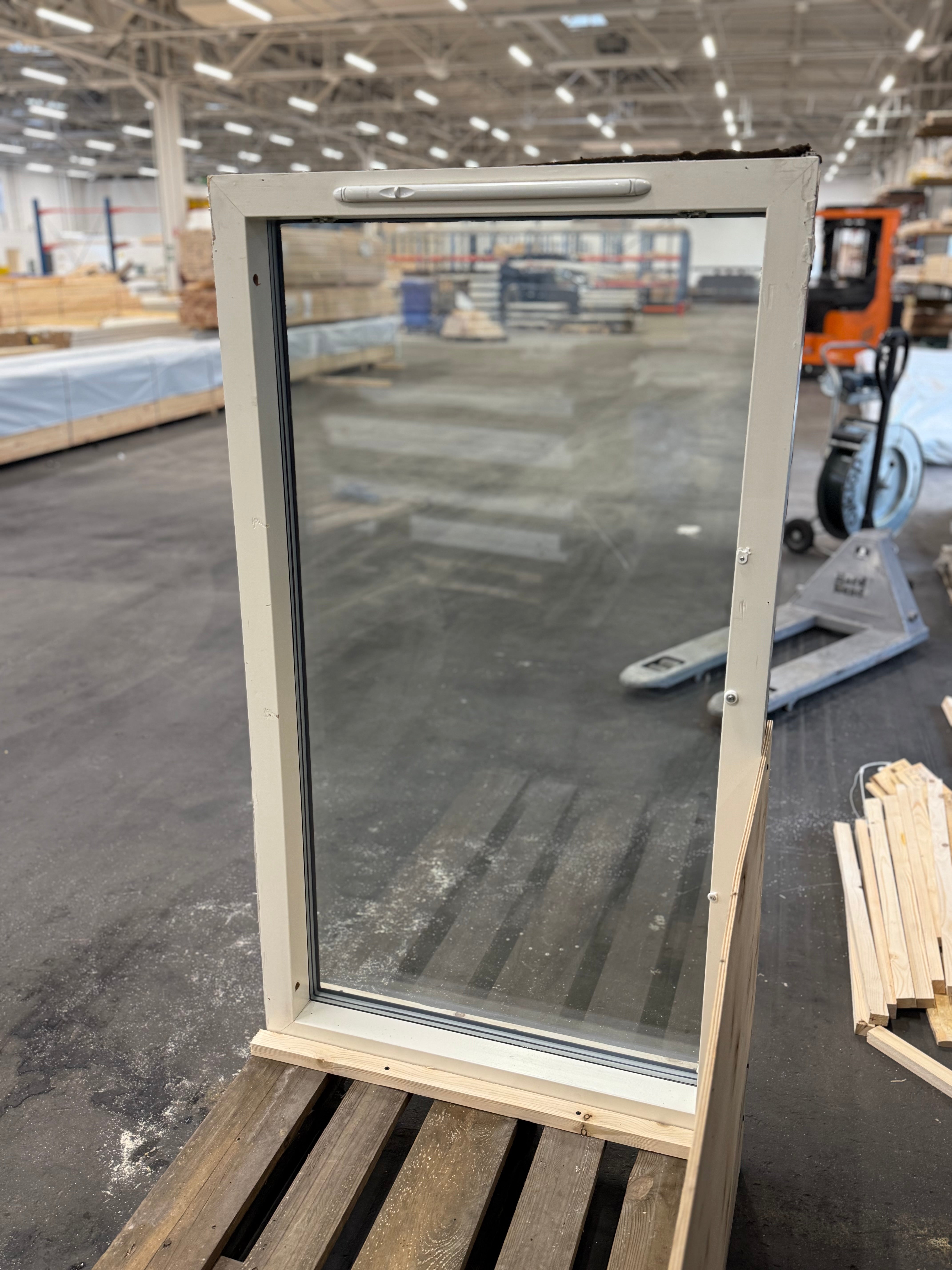 Fönster Aluminium beklädda 8x14 (Begagnade)