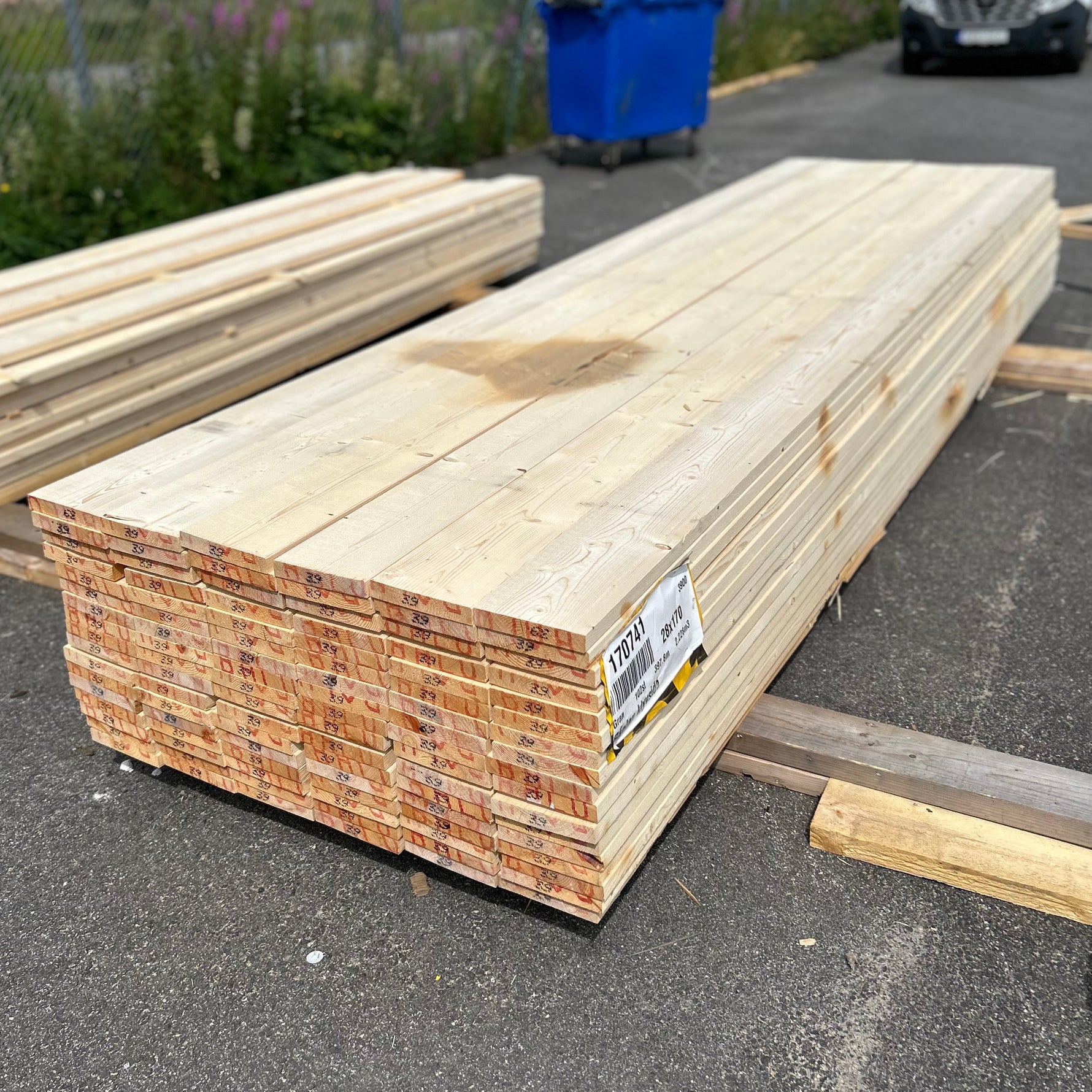 Paket Finsågade Brädor 28x170mm 3,90m 102st- Obehandlade