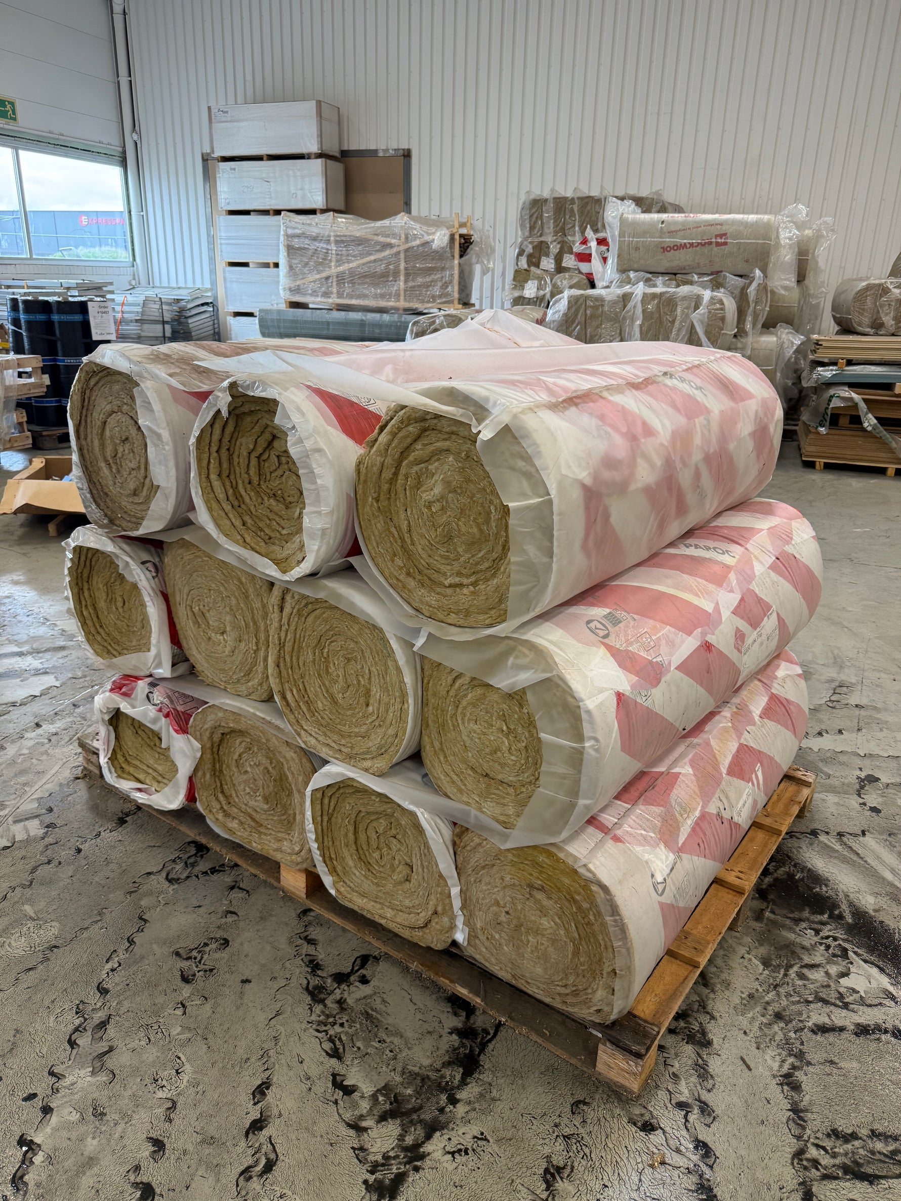 Paroc UNM 37zp Isoleringsrulle 50mm – 9,6 m²/rulle- Säljs per styck