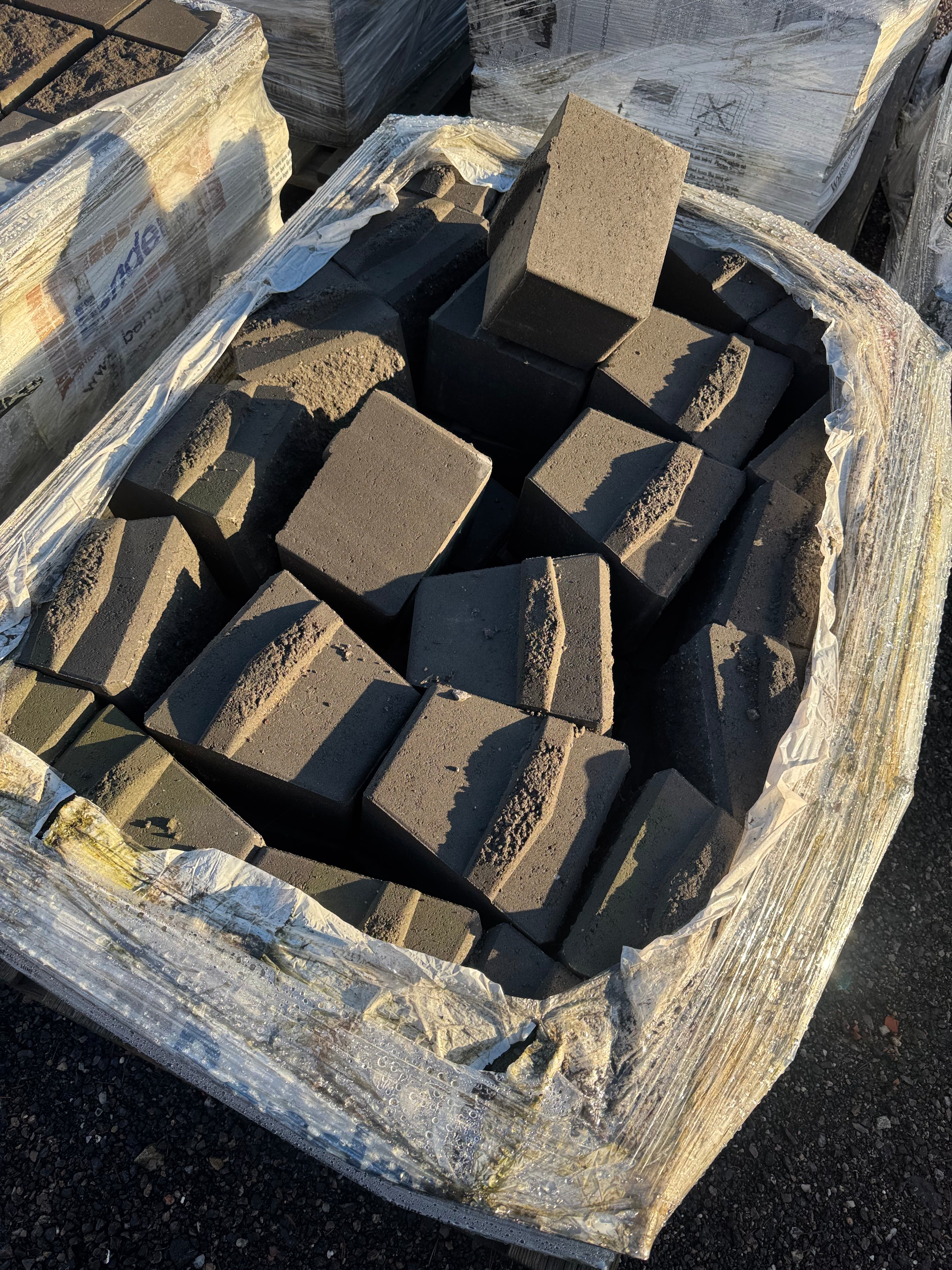 Parti Sten olika varianter – Grafit (7 pall)