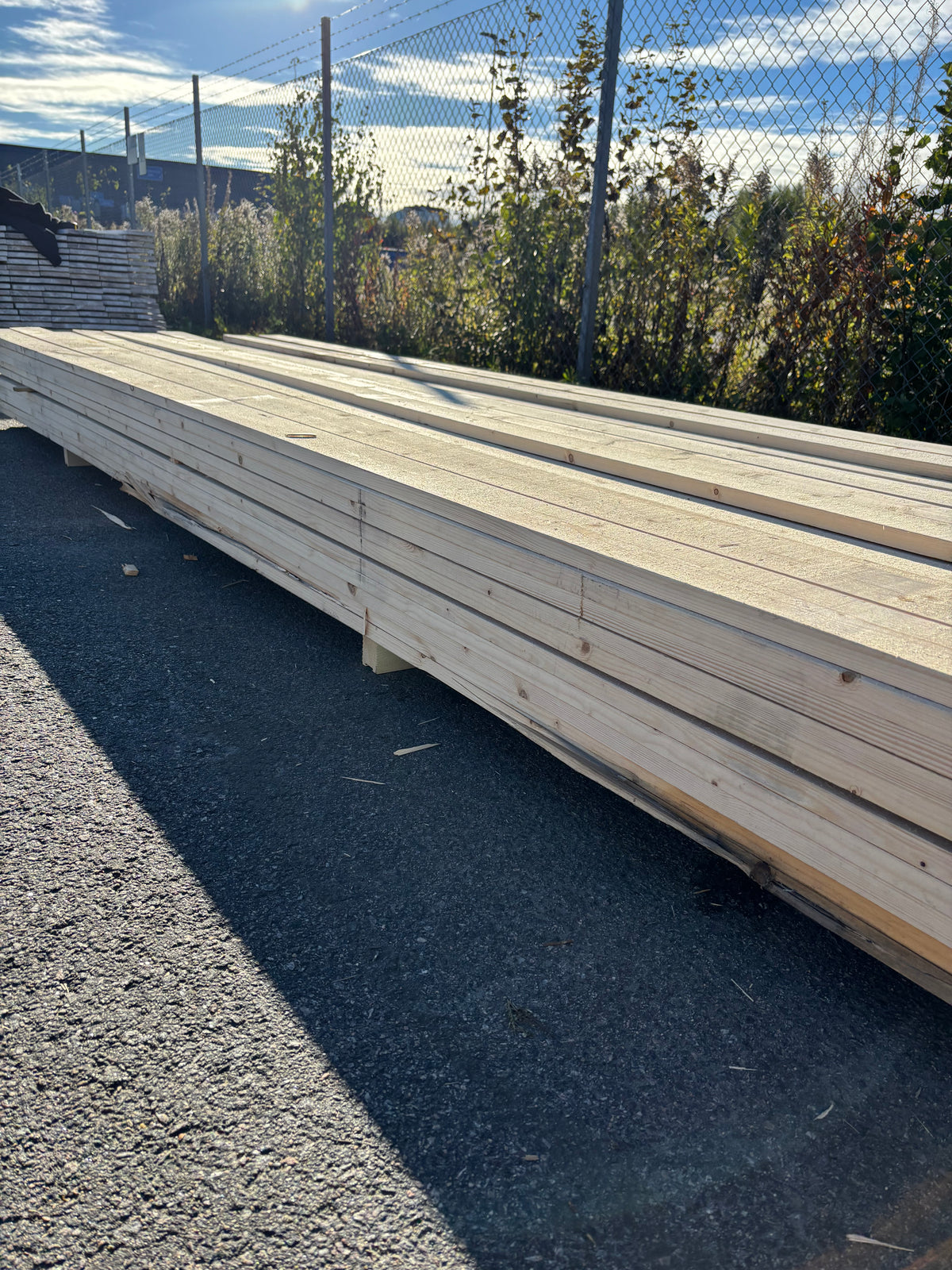 Paket Finsågade Brädor 22x95mm 5,40m 108st (Fuktskadat)