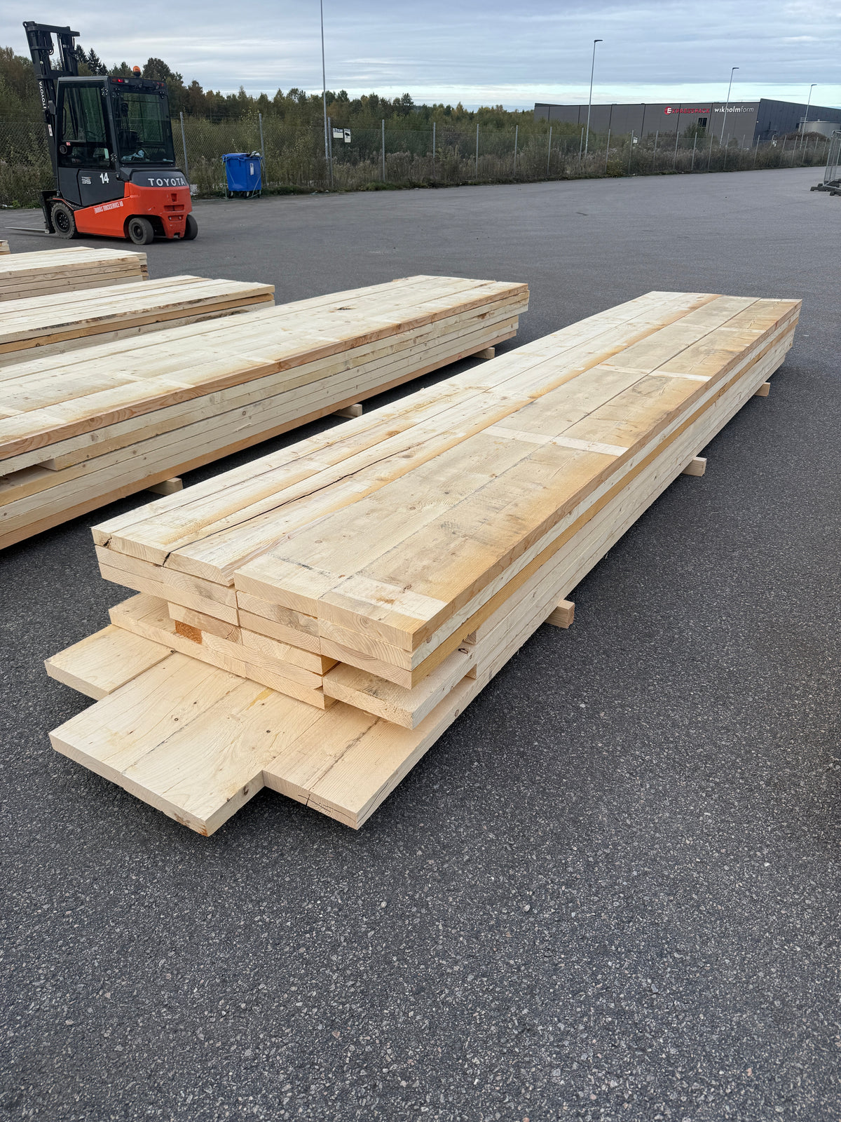 Paket Ohyvlade Reglar 47x250mm (4,50–4,80m) 28st