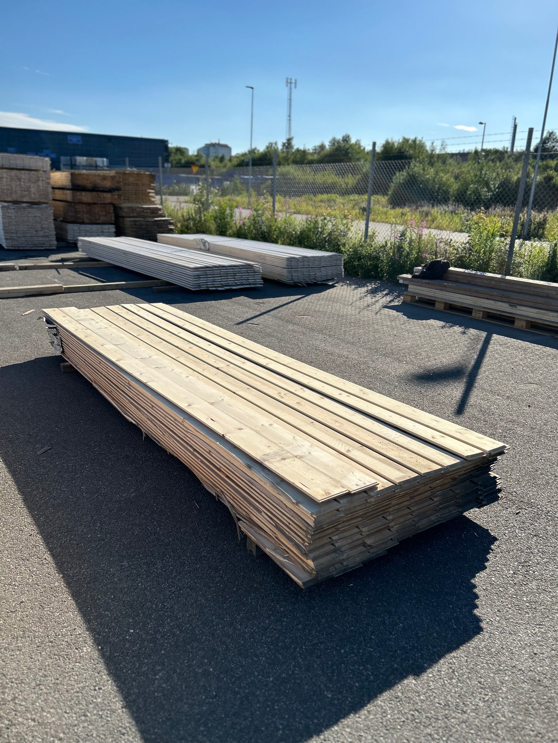 Paket Ytterpanel Enkelfas Fals Ändspont 22x145mm, 106st 3.60m