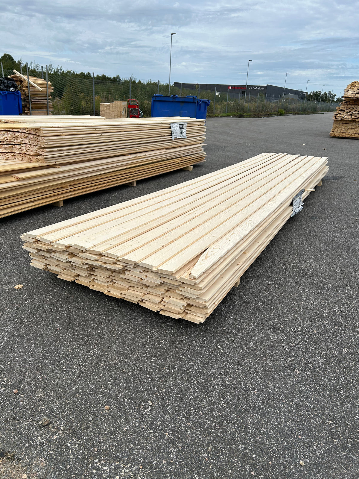 Paket Springpanel 22x120 mm – 4,80m 110st (Andra sortering)