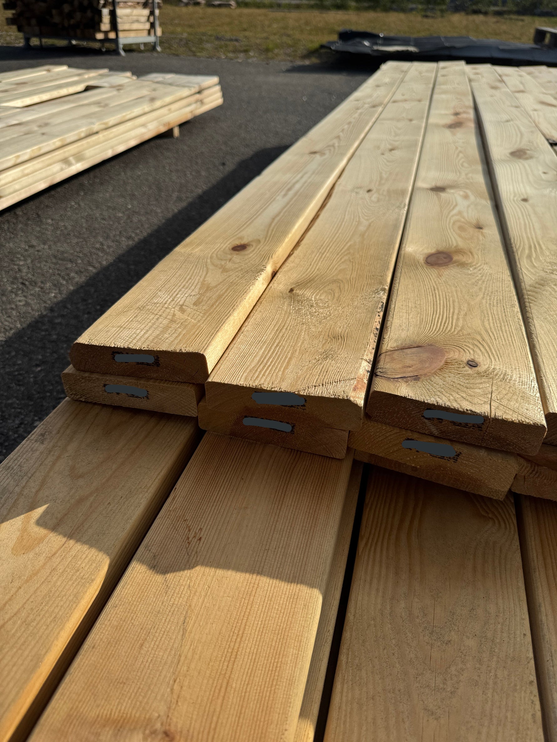 Paket Hyvlad 28x120 – 71st – 2.70–3.00 m – ANDRASORTERING