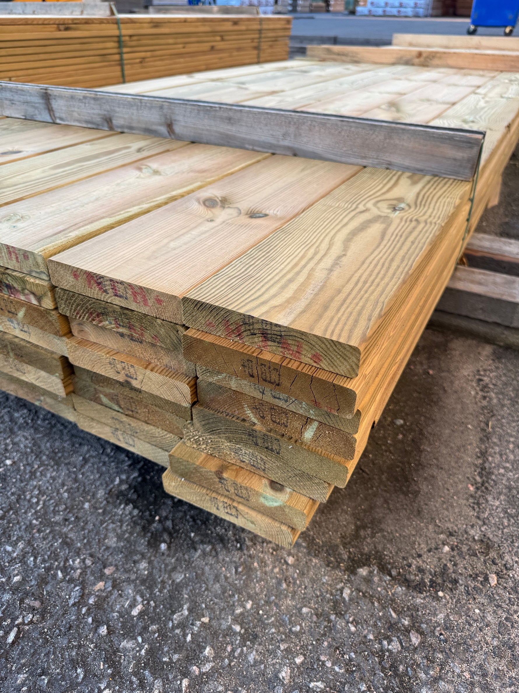 Paket Trall 28x145mm 4,20m 56st B-sortering