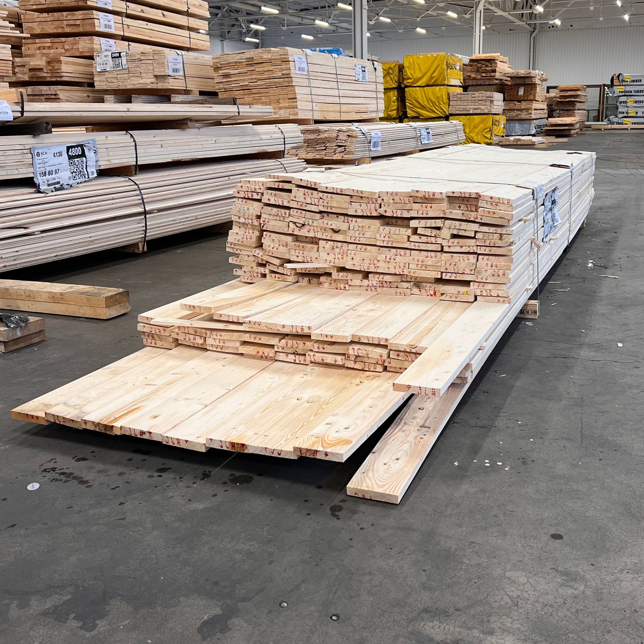 Paket Ytterpanelbrädor 22x120 179st 3,60- 4,80m (B-Sortering)