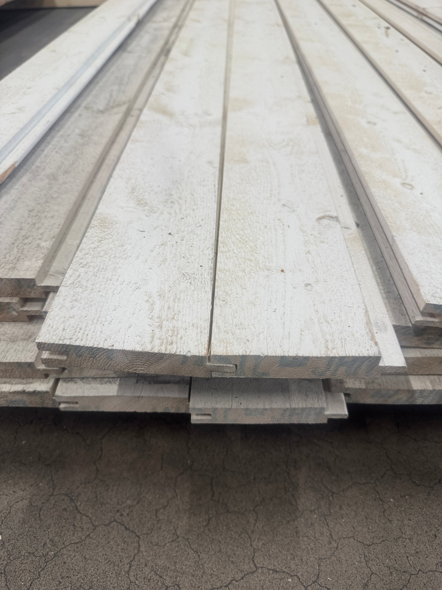 Paket Ytterpanel Spårpanel 22x120 mm 3,30 m – 38 st