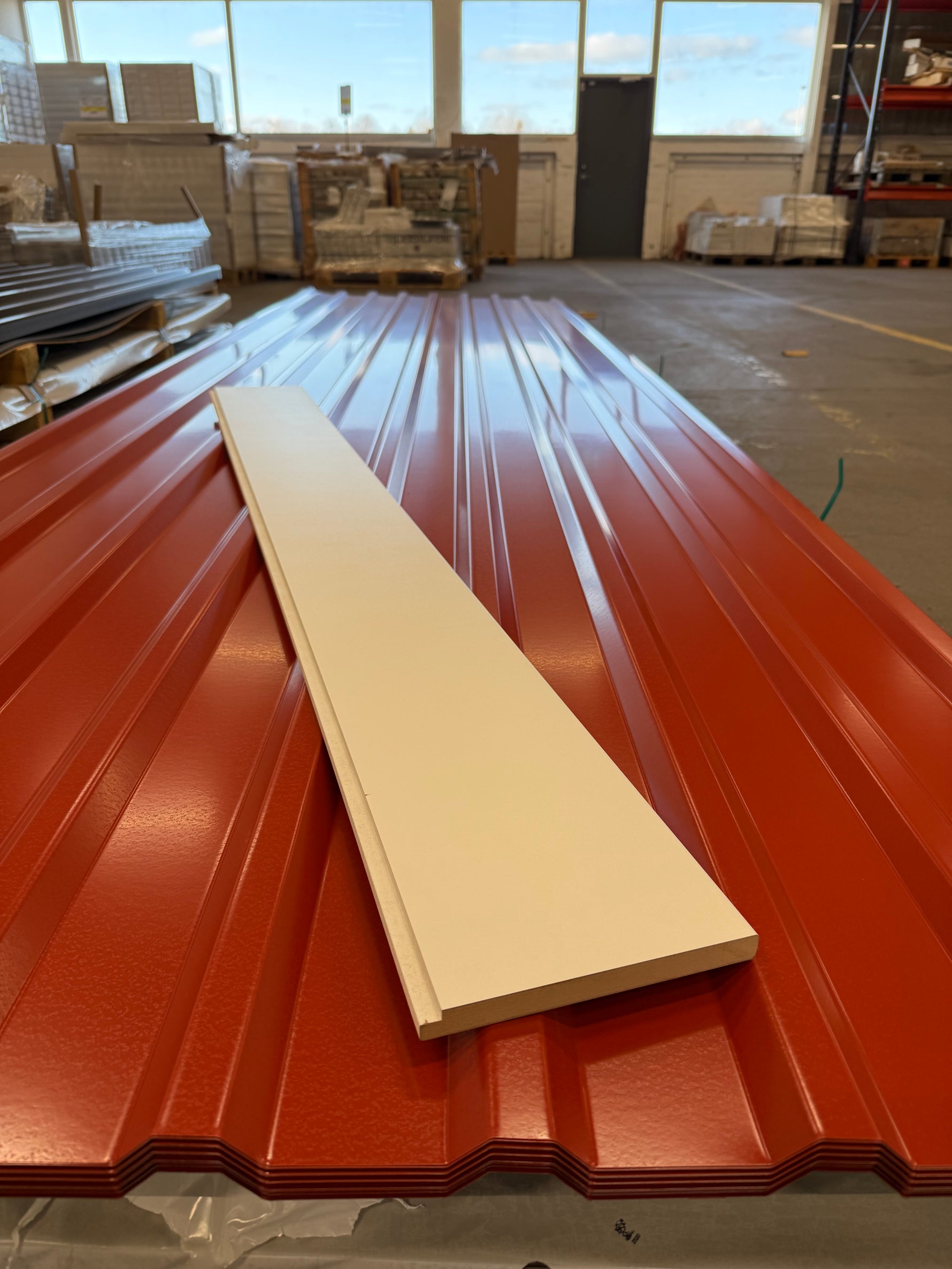 Fönstersmyg 17,2x 100-151,5cm- Blandade Längder - Spirec