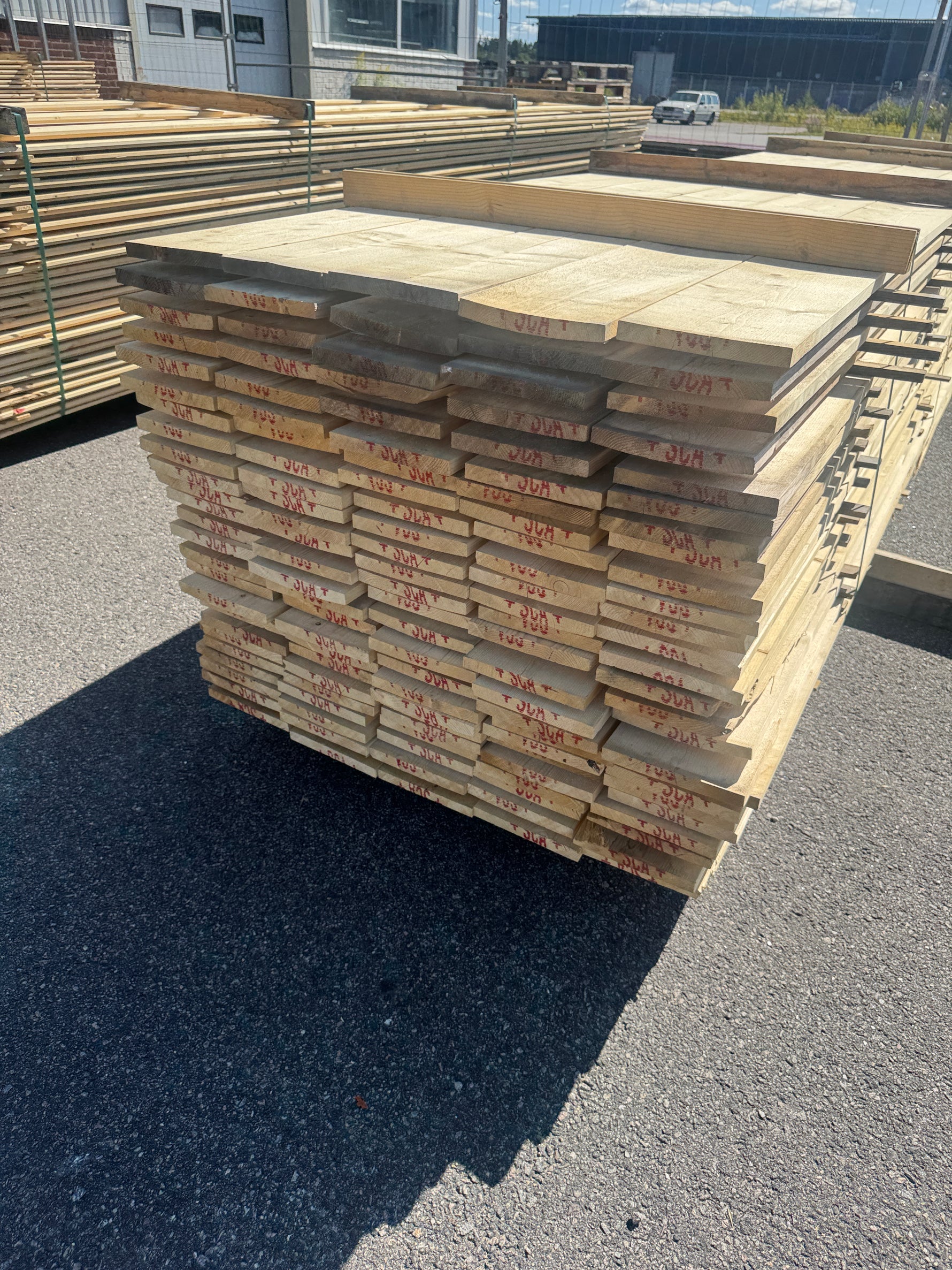 Paket Finsågade Brädor 22x195mm 5,40m 125st B-sortering