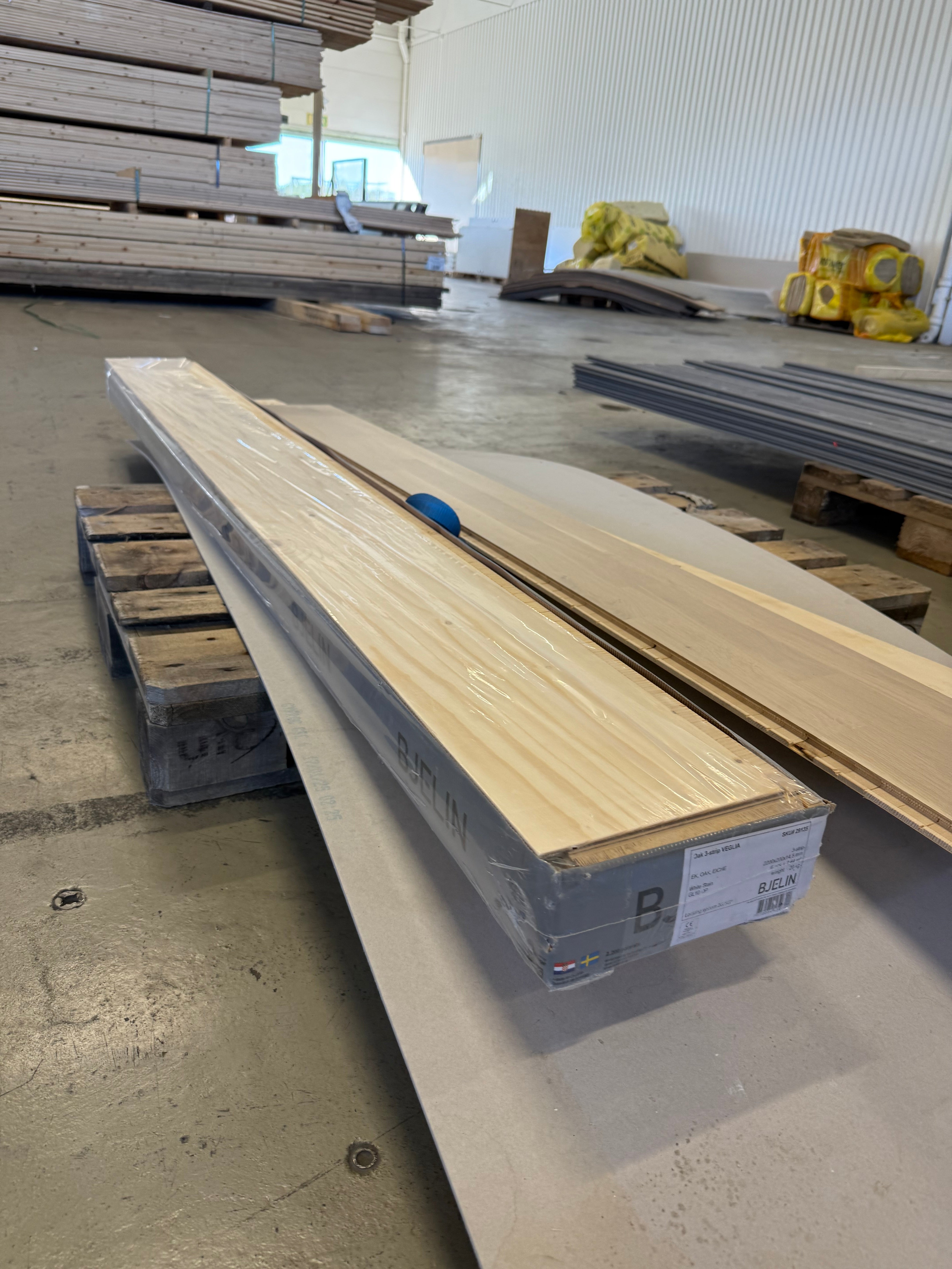 Paket Golv Ek 14,5x200x2200 mm – 8 st – 3,52 m²
