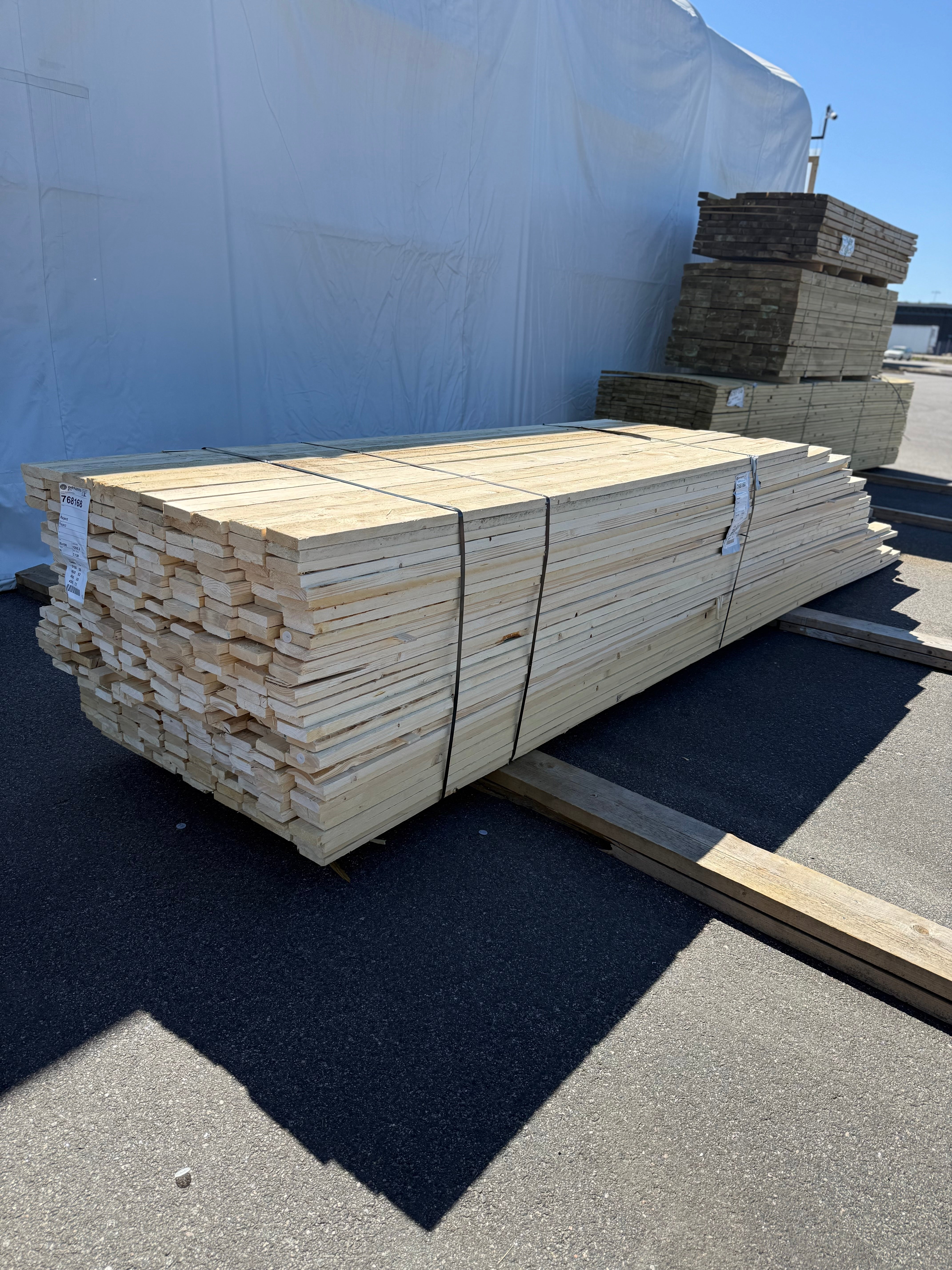 Paket brädor 25x100 1255 Lpm