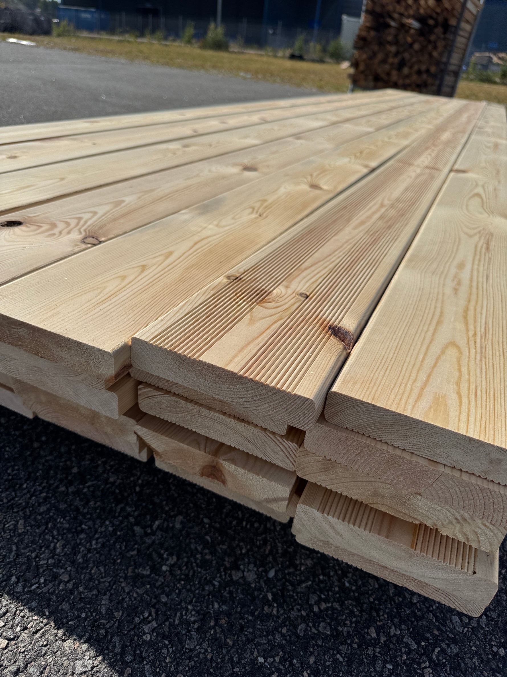 Paket Rillad 28x145 – 42st – 4.80 m – ANDRASORTERING