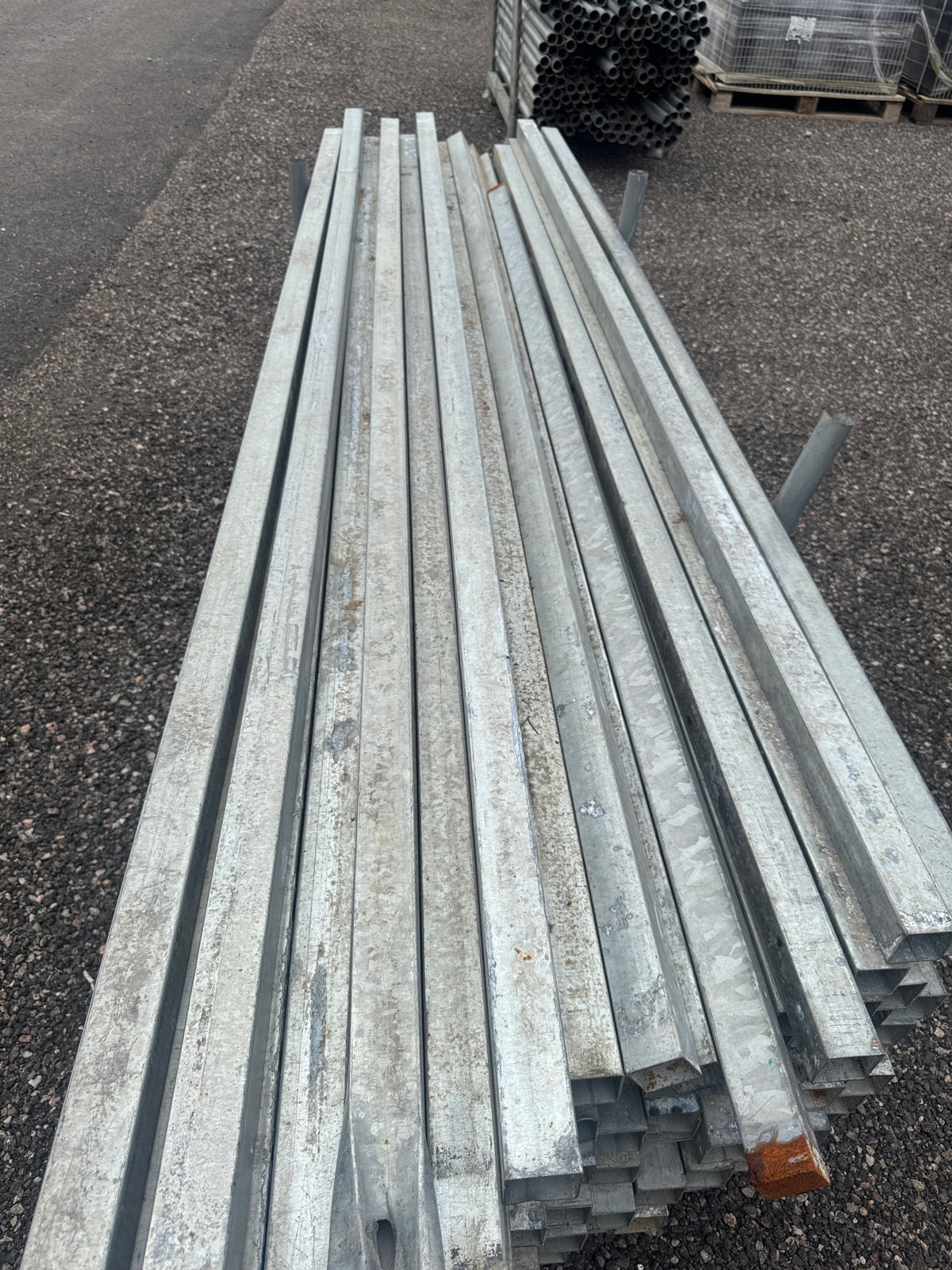 Pall Galvade Fyrkantsrör 50x50mm – 2,76m – 96st