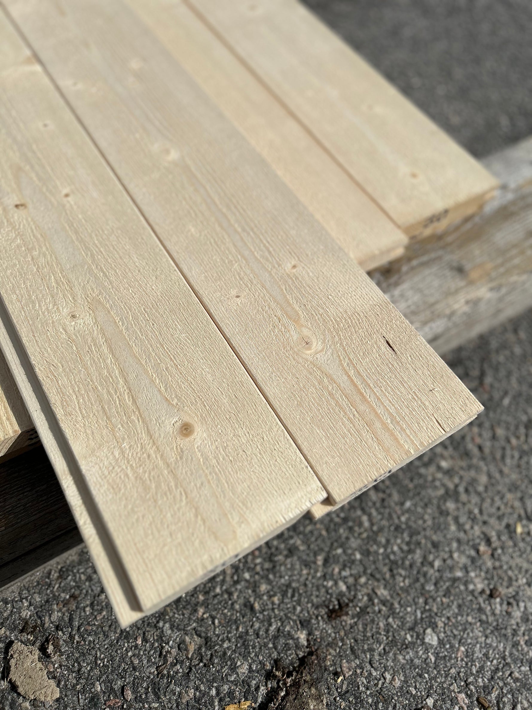 Paket Spontad Ytterpanel 22×145 mm 3,00 m 17 st Obehandlad Gran
