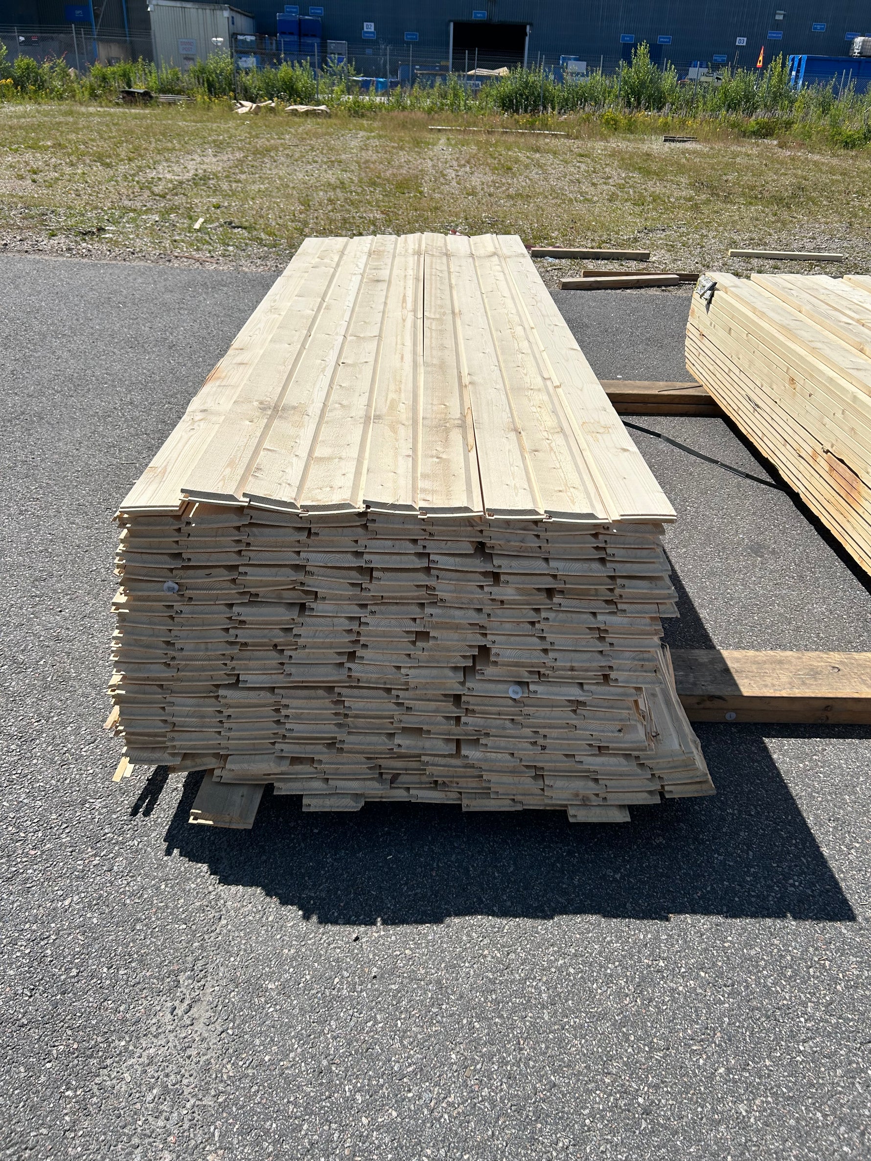 Paket Ytterpanel Enkelfas 22x120mm 225st 3.0m Obehandlade
