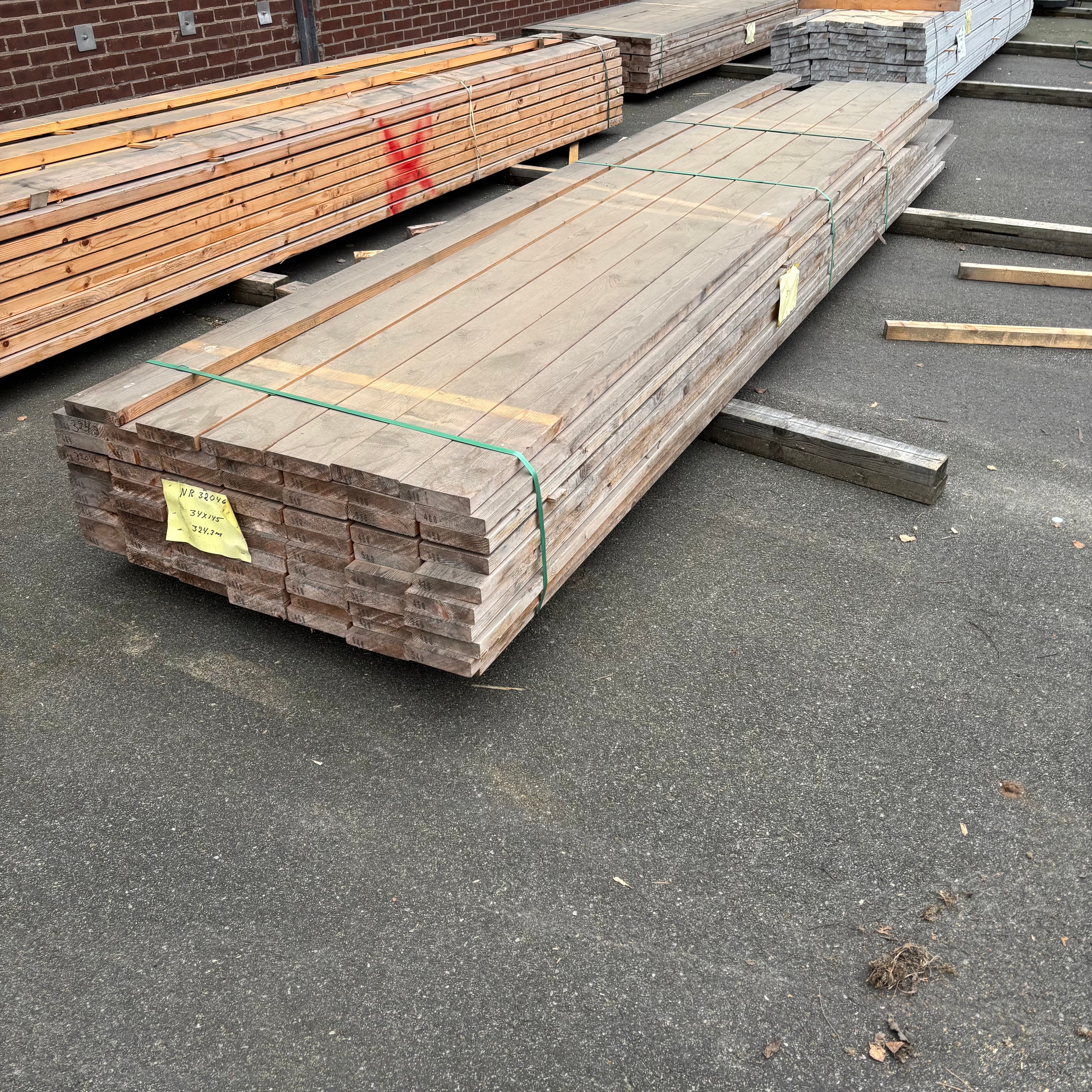 Paket Brädor Rundhyvlad 34x145mm – 69 st (3,9–5,4 m, Obehandlad)