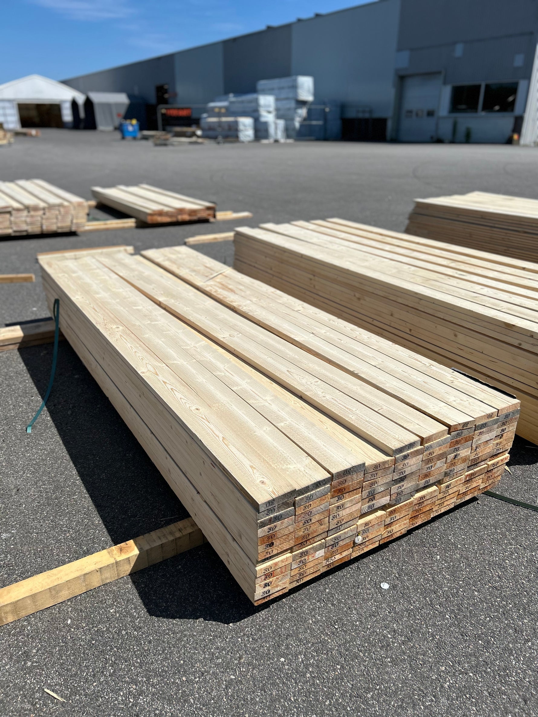 Paket Finsågade Brädor 28x120mm 3.0m 116st Obehandlade