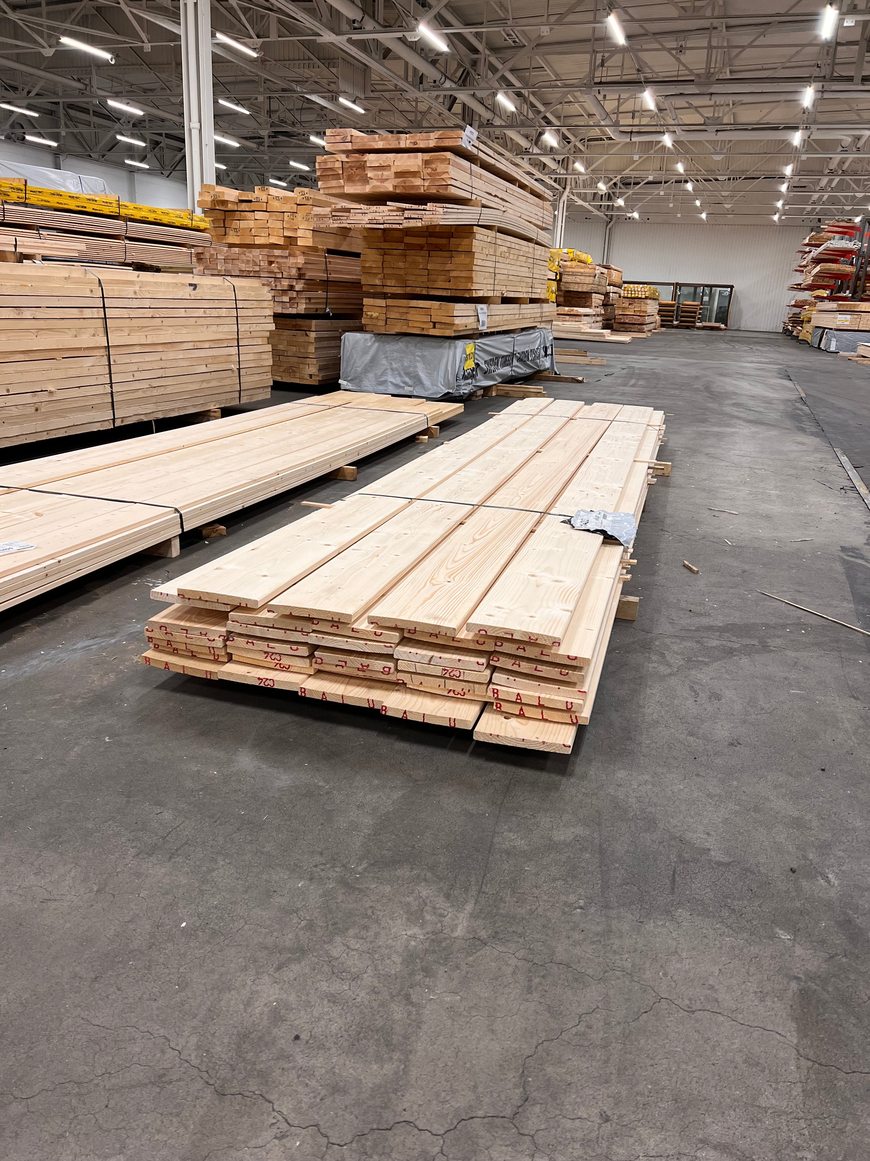 Paket Brädor Runtomhyvlat 20,3x194mm – 34 st (4,50–5,10 m, Utskott, Gran)