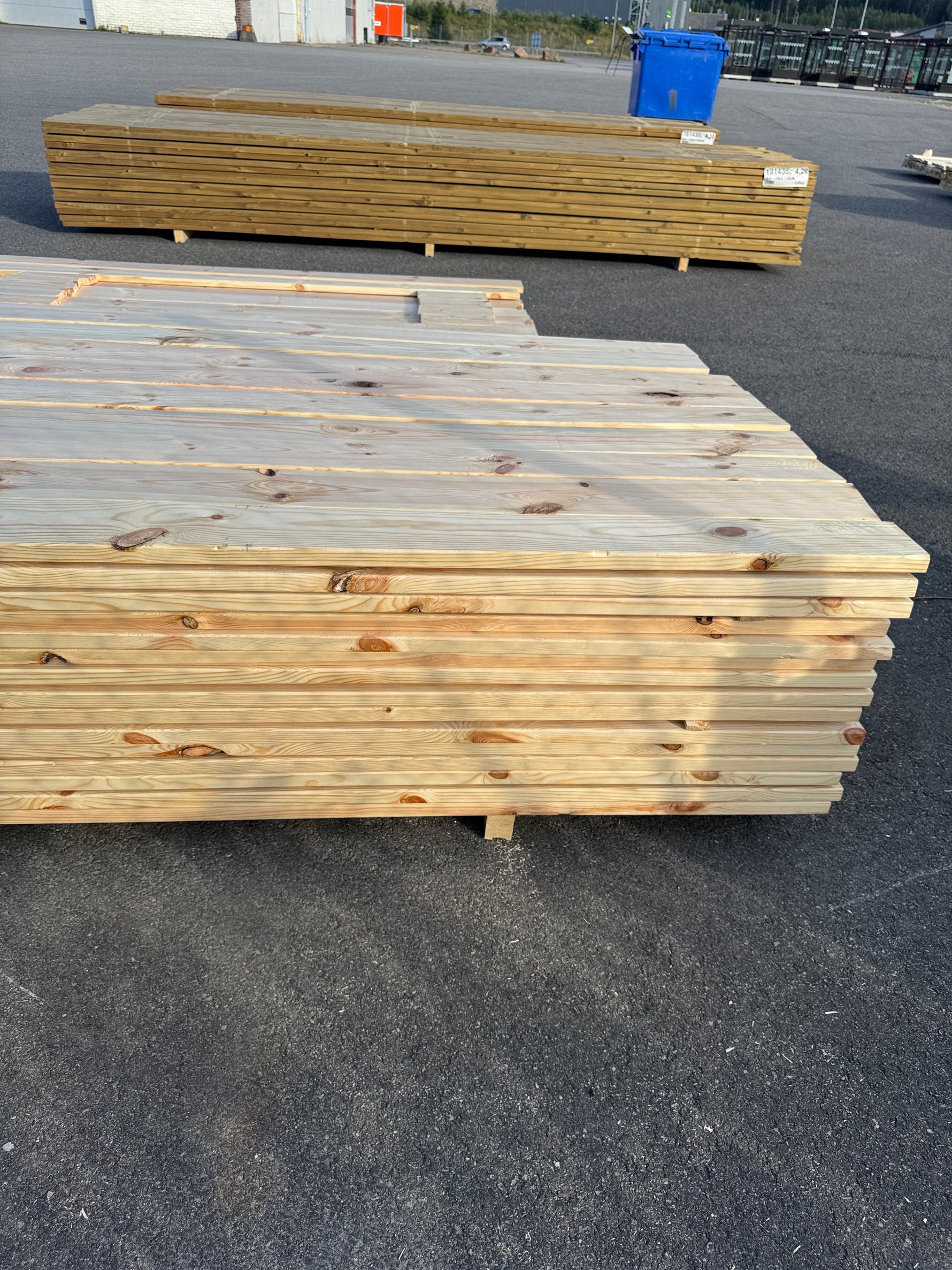 Paket Hyvlad 28x120 – 134st – 4.20 m – ANDRASORTERING