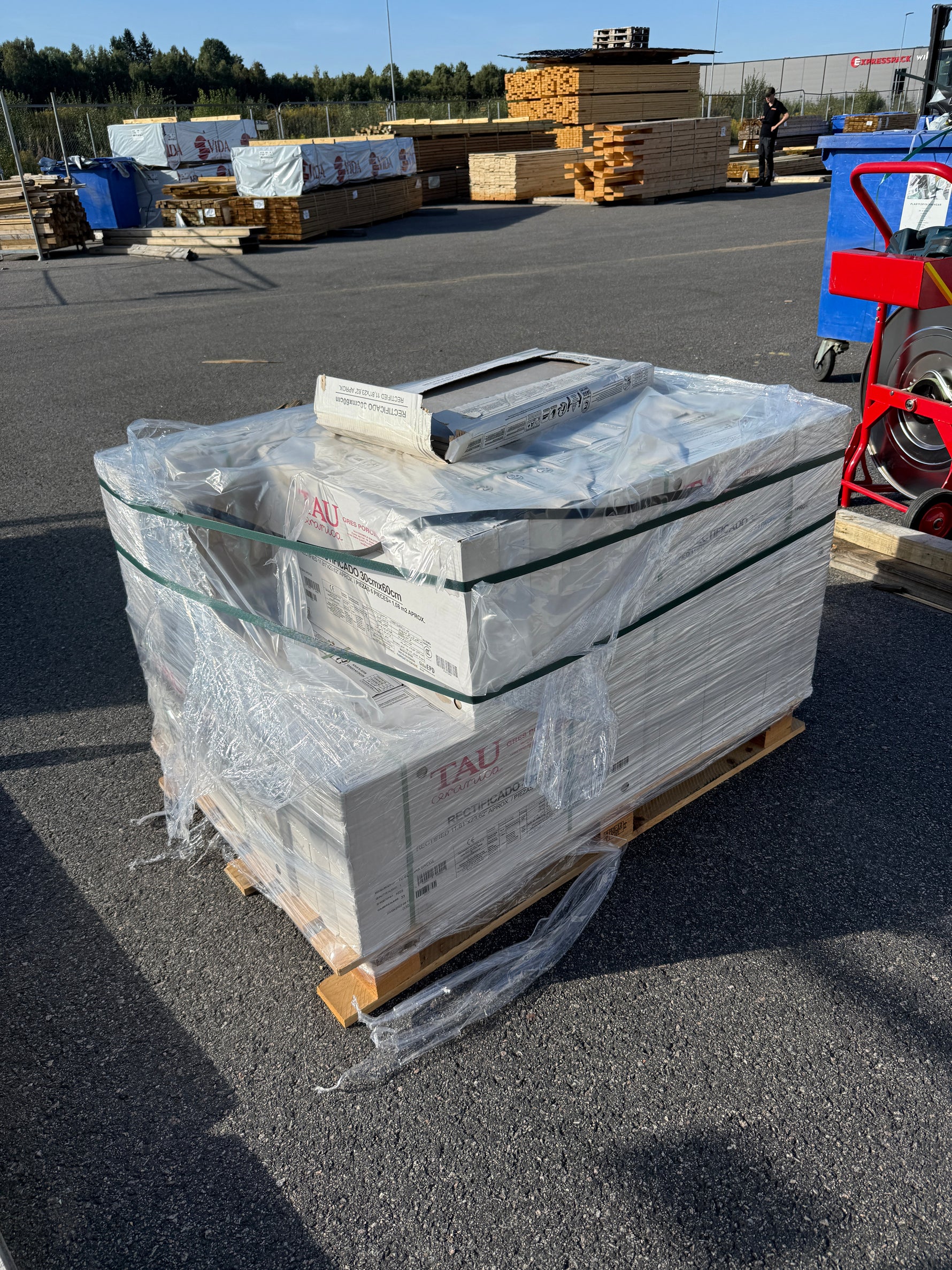 Parti Granitkeramik Tundra Greige 30×60 cm – 48,24kvm