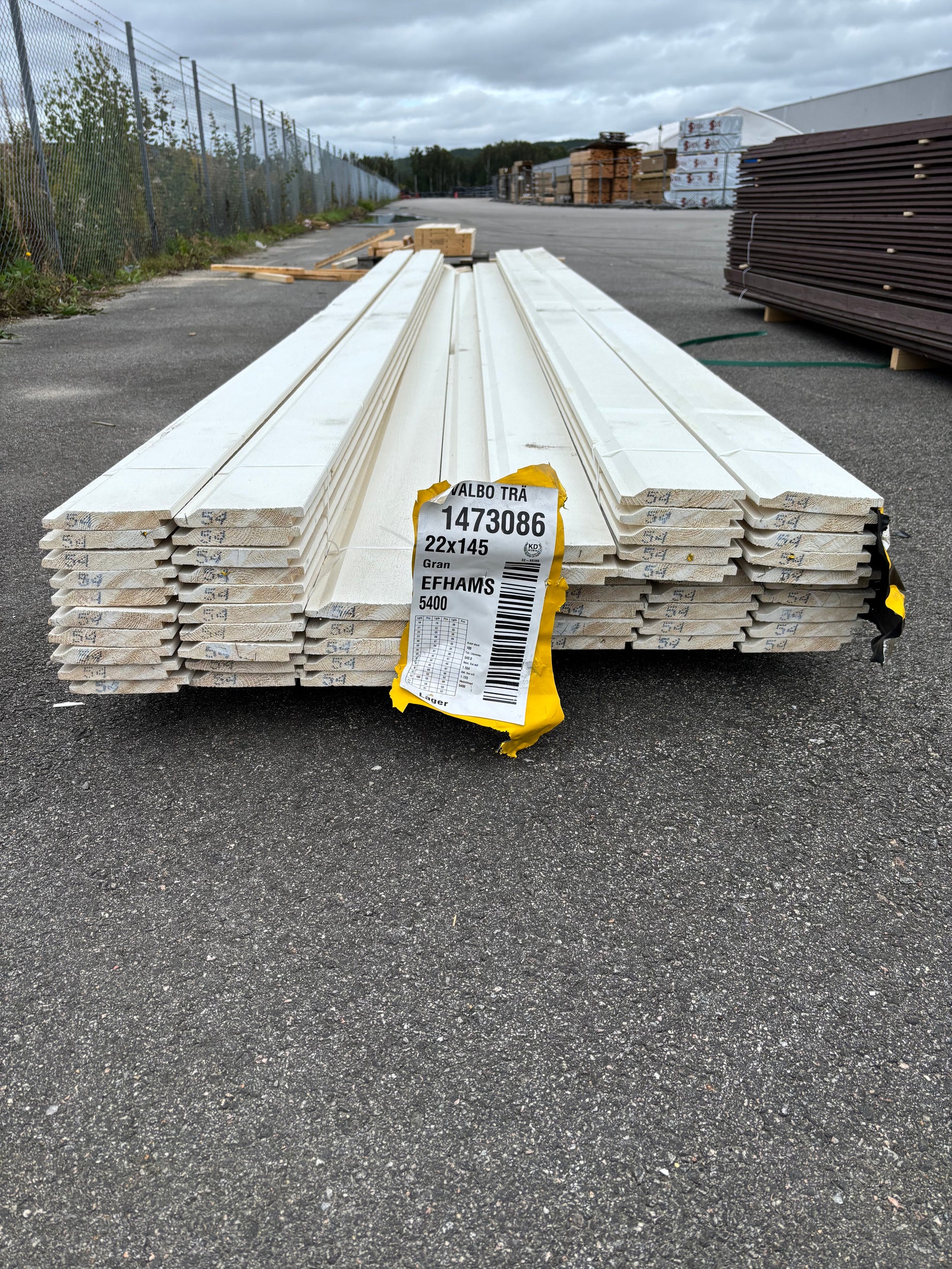 Paket Enkelfasspont Halvspont 22x145mm 5,40m – 57st Mellanstruken