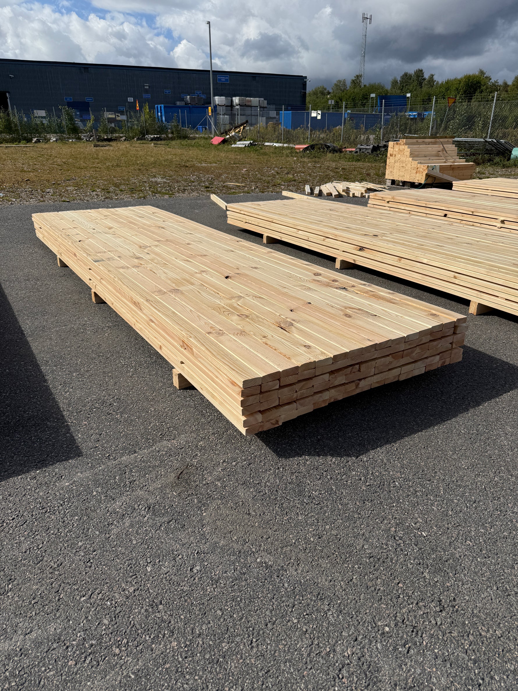 Paket Glespanel 28x70 mm – 3,60 m Furu 90 st