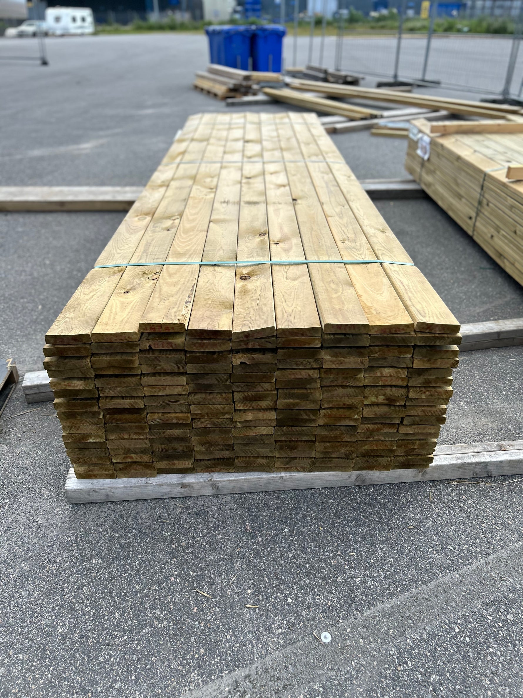 Paket Trall Furu 28x120mm 3,90m 144st Impregnerad B-sortering