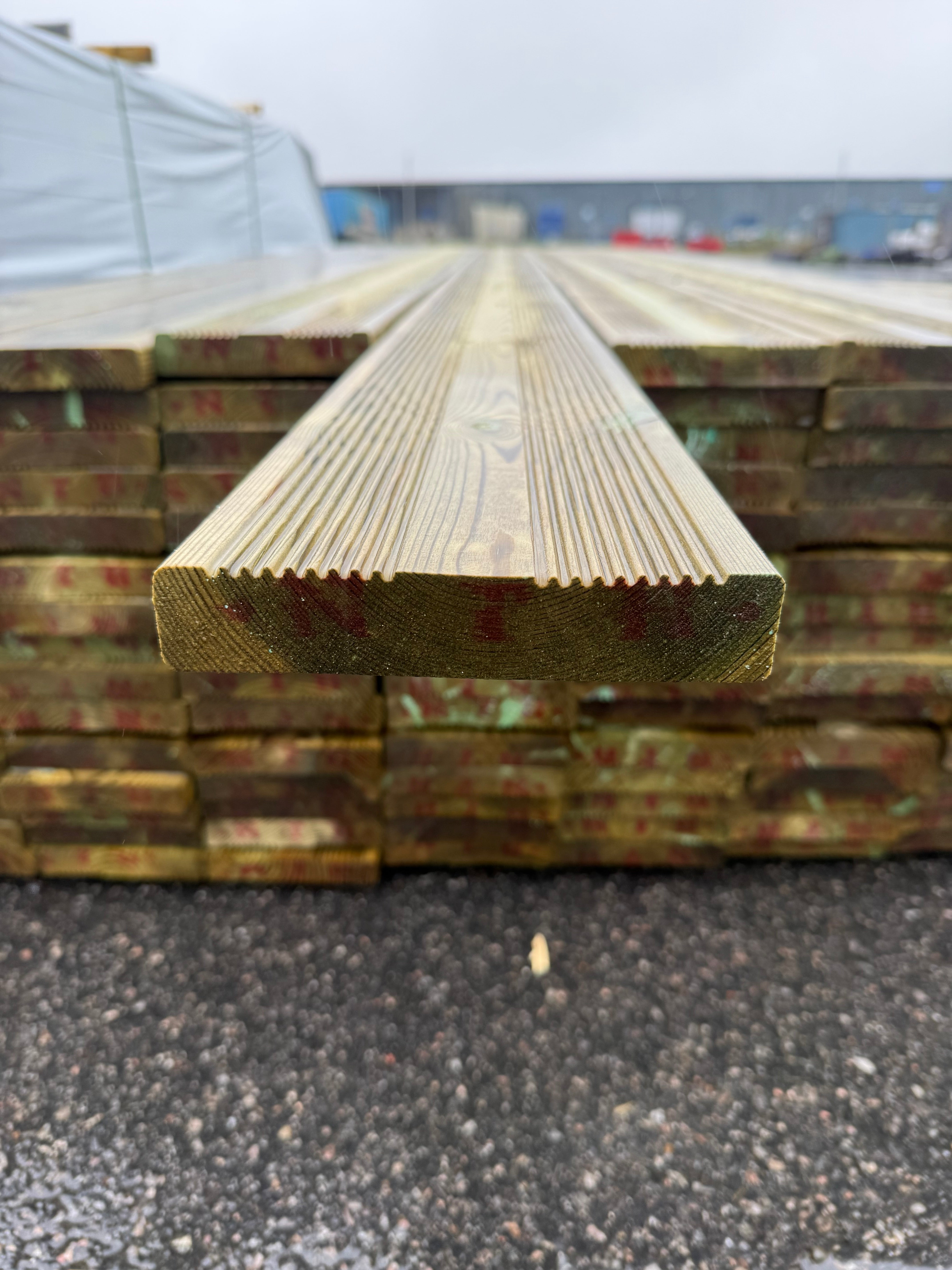 Paket Tryckimpregnerad Rillad Trall 27x145 5.40m 105st (B-Sortering)