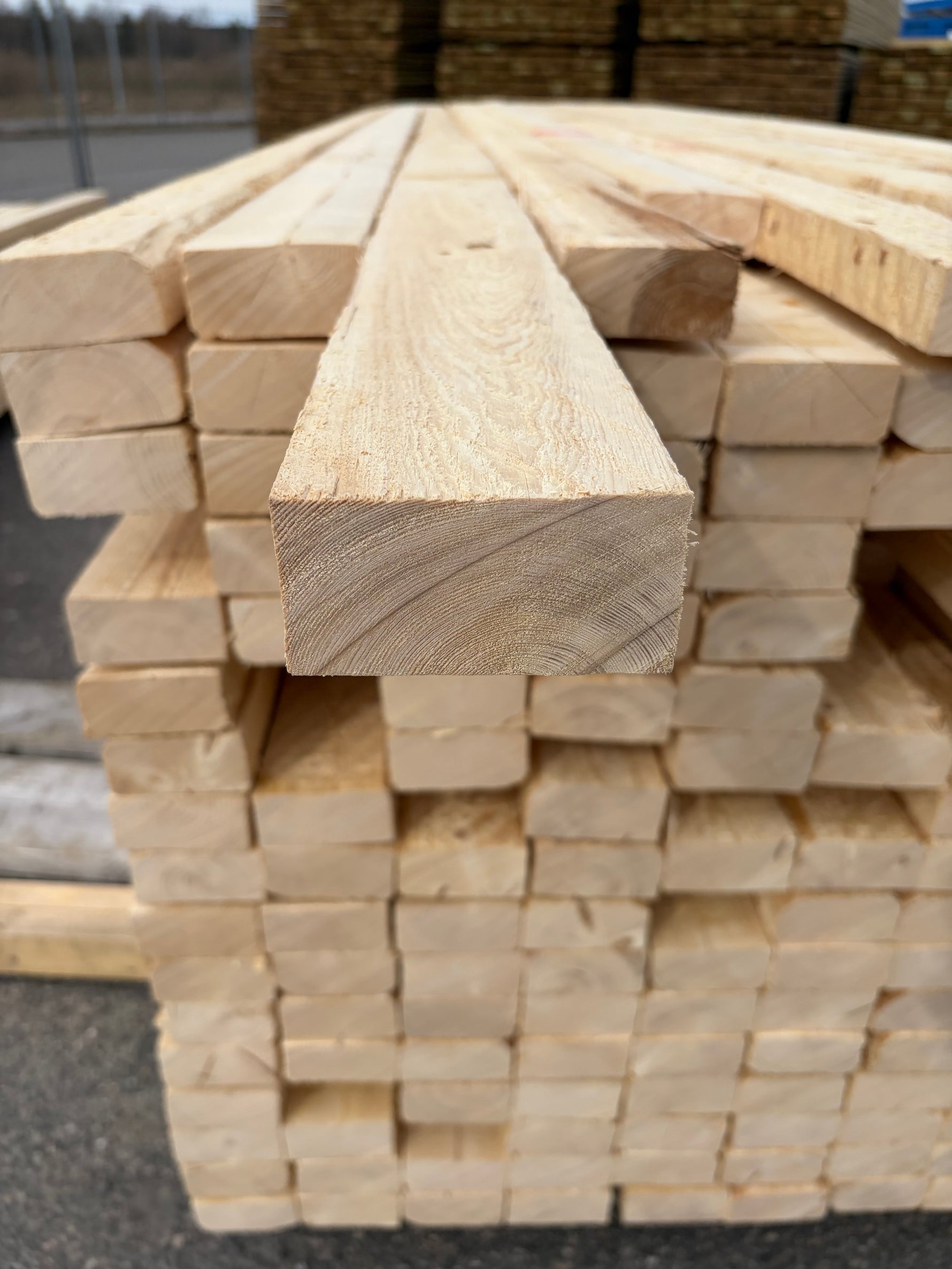 Paket Ohyvlade Reglar 45x90mm, 187st (2,7–3,6m)